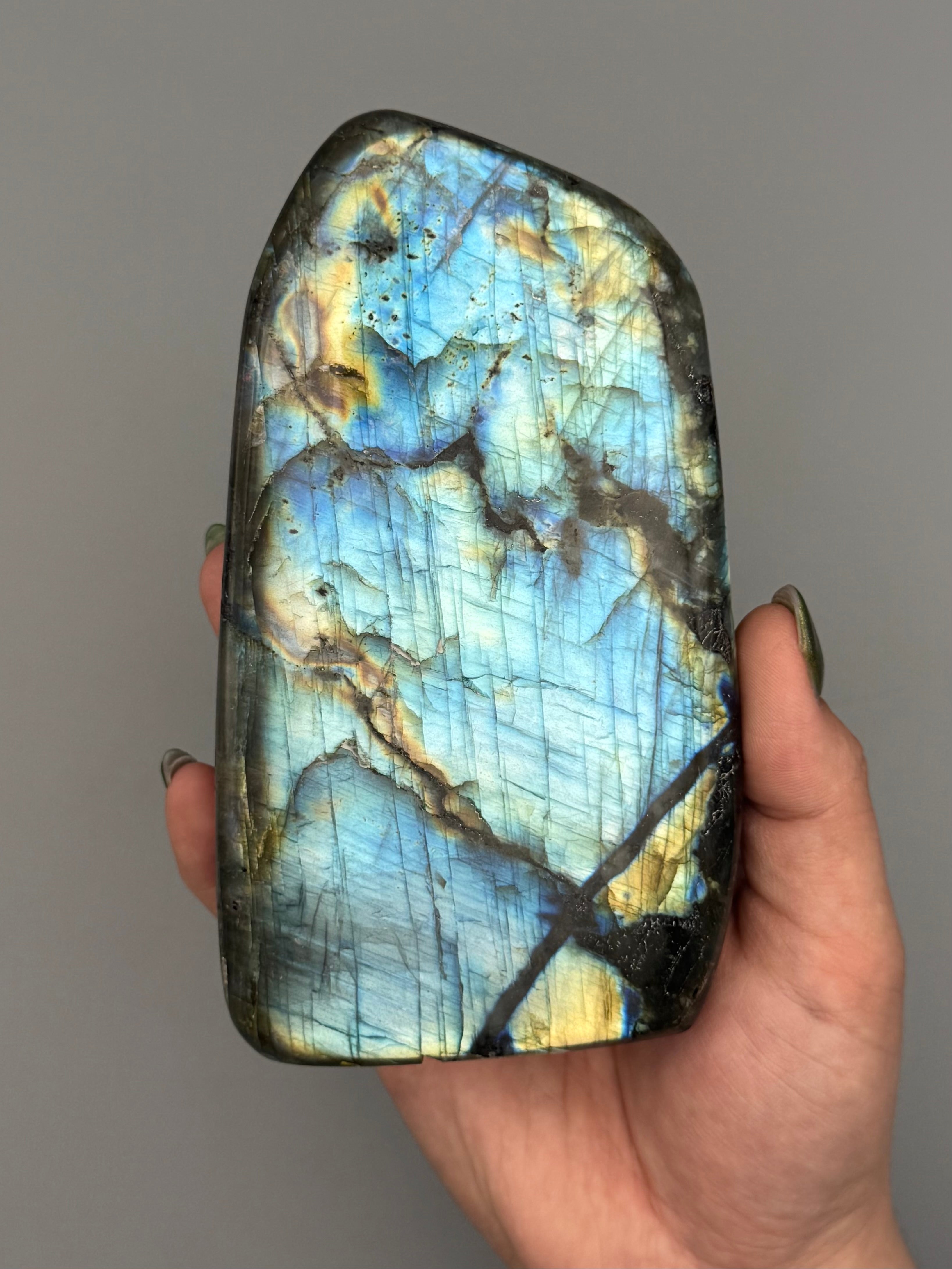 •LABRADORITE• smooth freeform