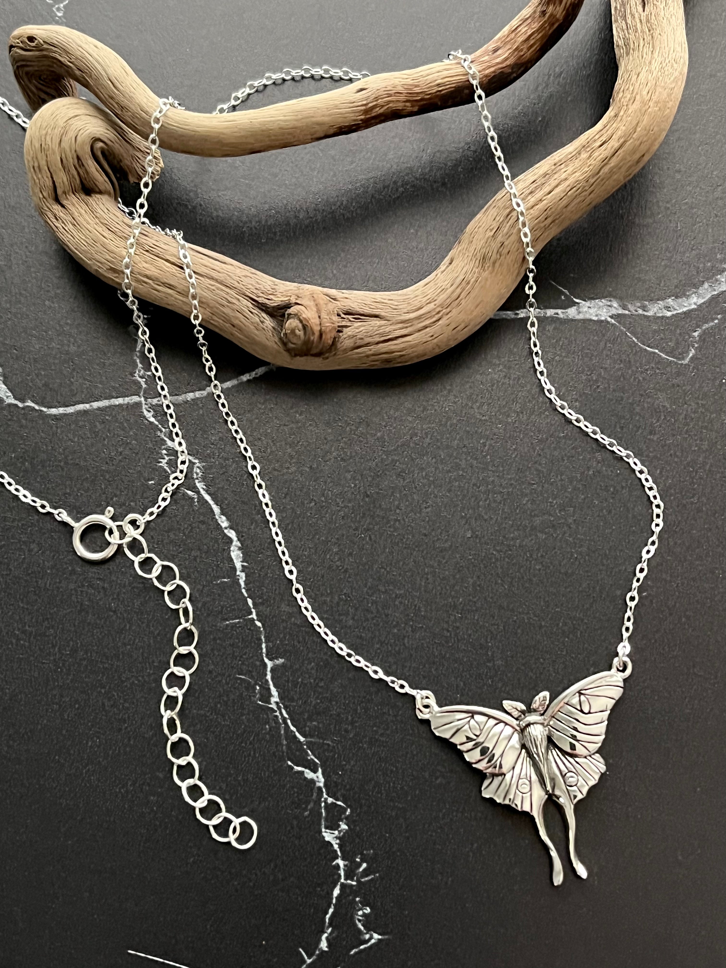 •SWEET LUNA•  silver necklace
