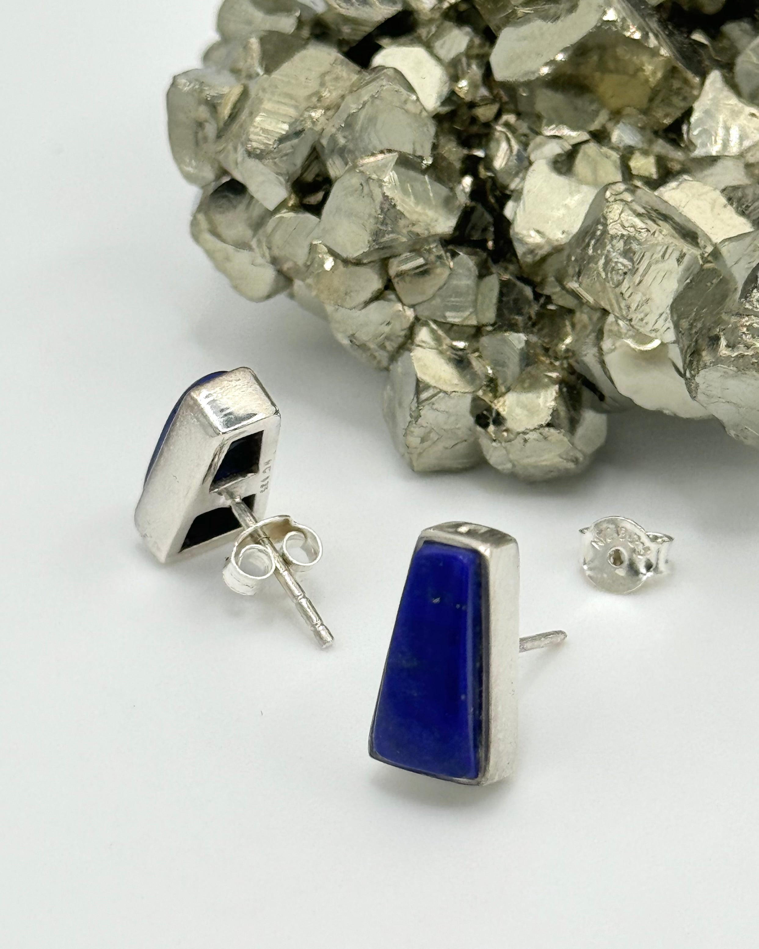 •LAPIS LAZULI - PORTAL• silver bezel set stud earrings