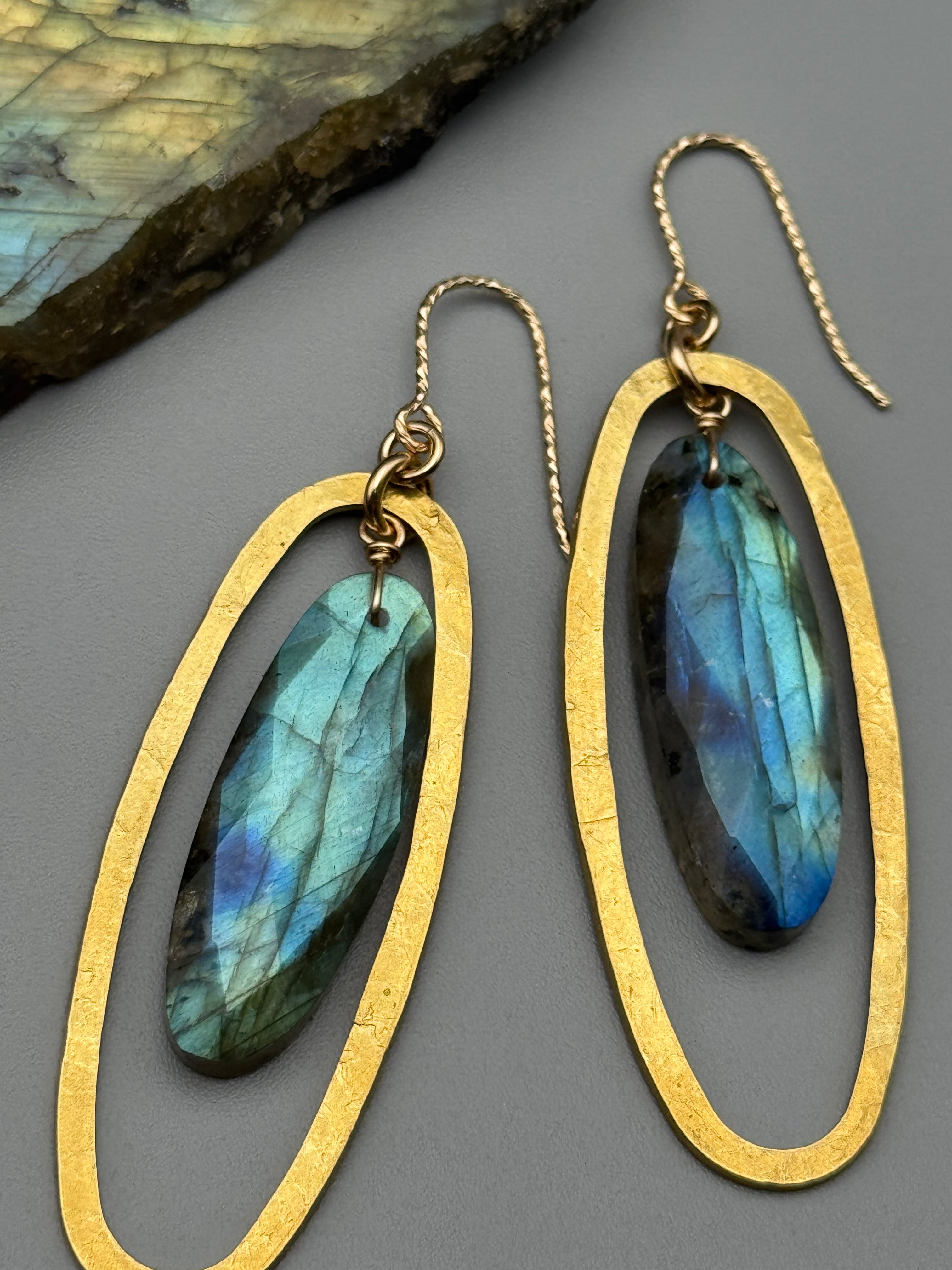 •ELLIPSE• labradorite + gold earrings