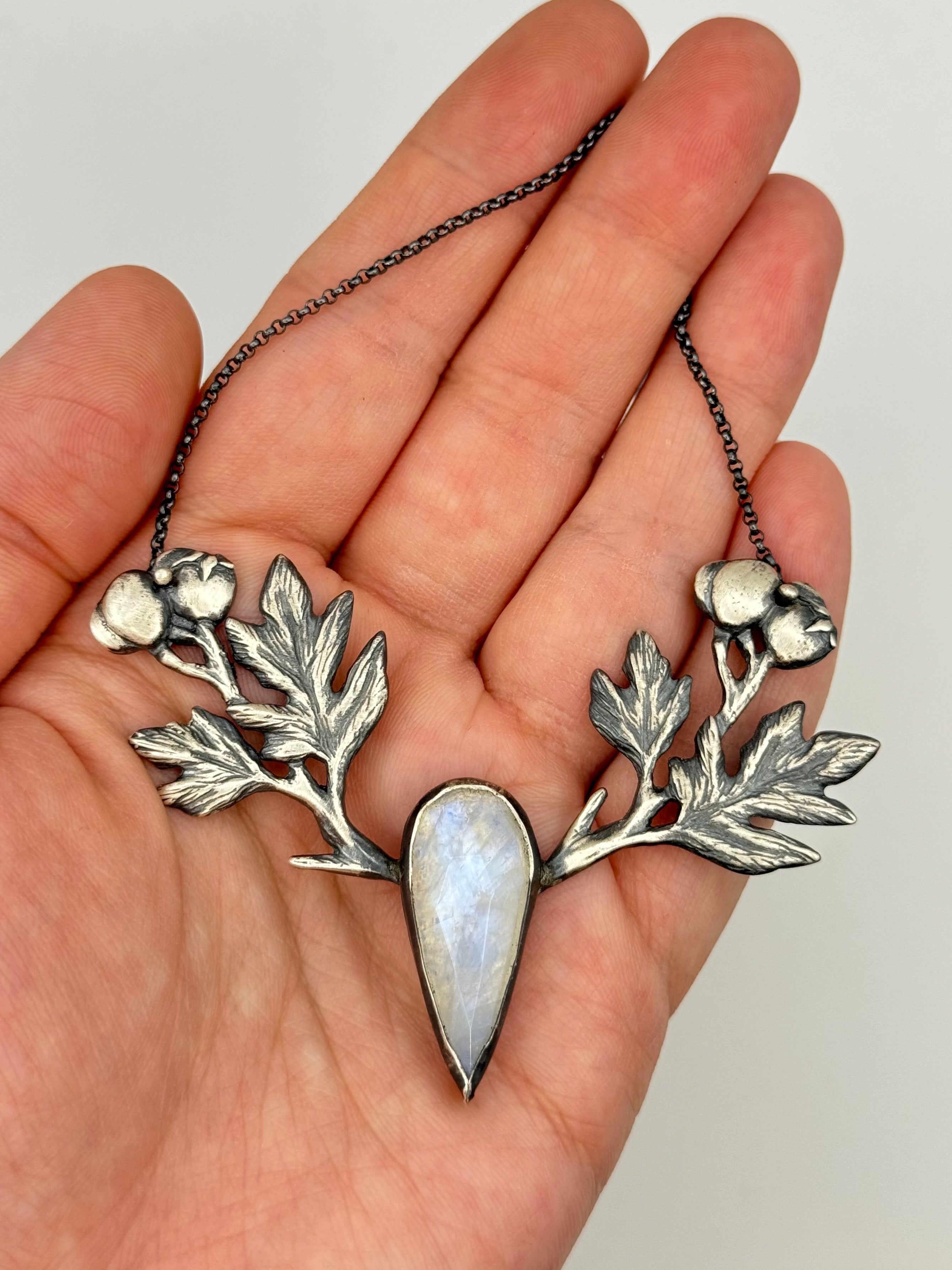 •VICTORIAN HAWTHORN• faceted rainbow moonstone + hawthorn + silver necklace