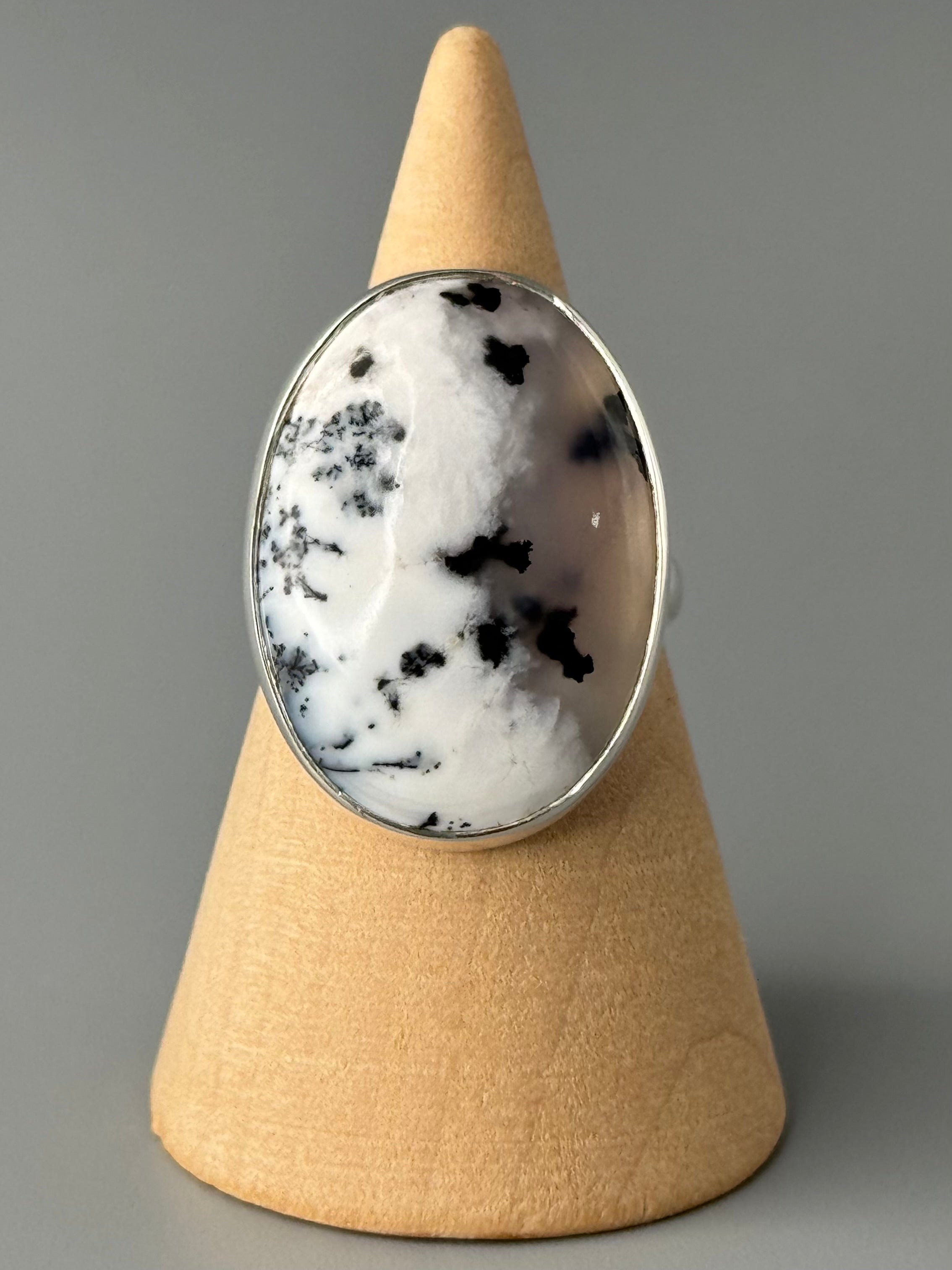 •DENDRITIC OPAL - OVAL• simple bezel silver ring (size 7.75)