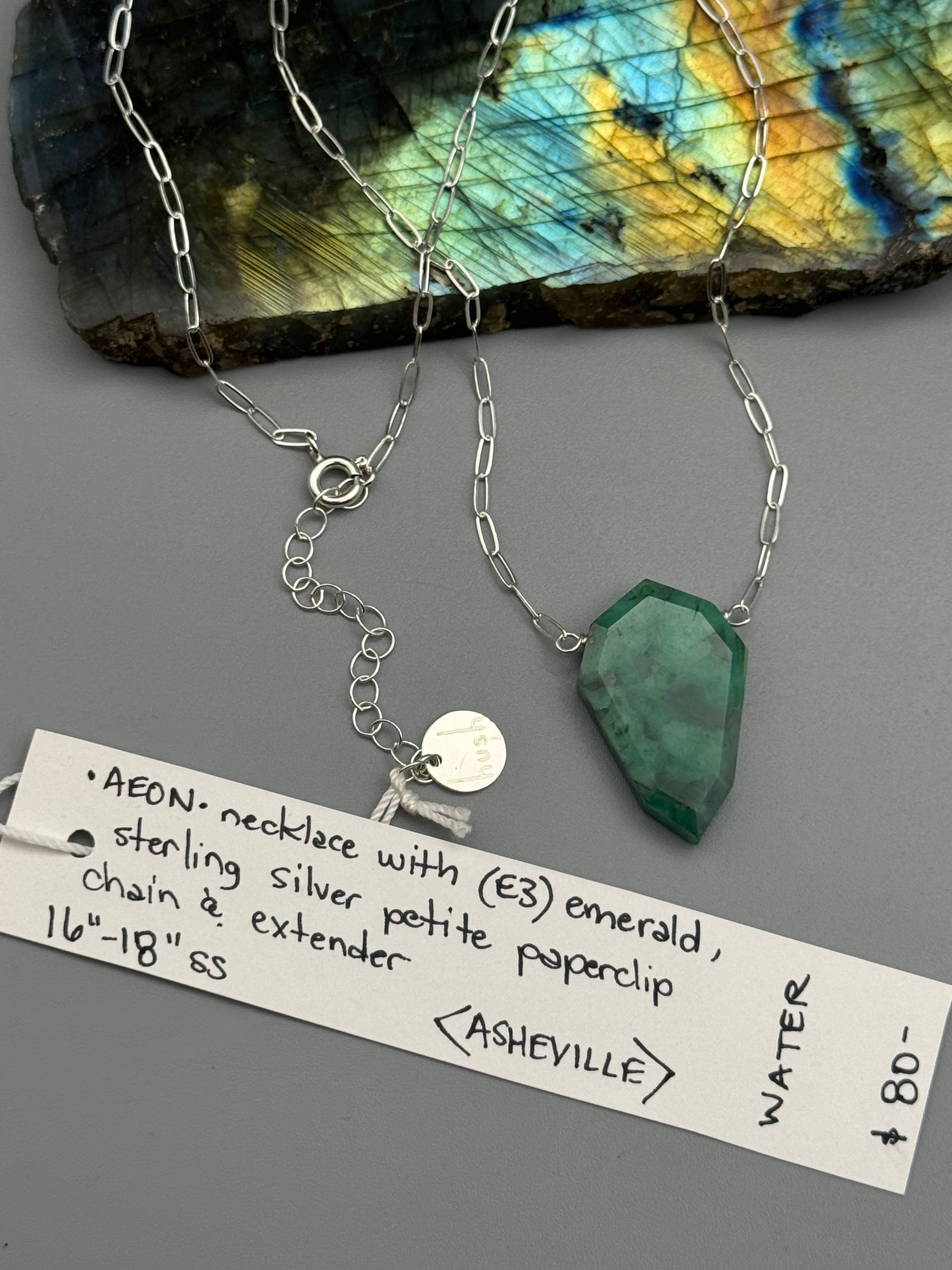 •AEON• emerald petal + silver necklace (16"-18" long)