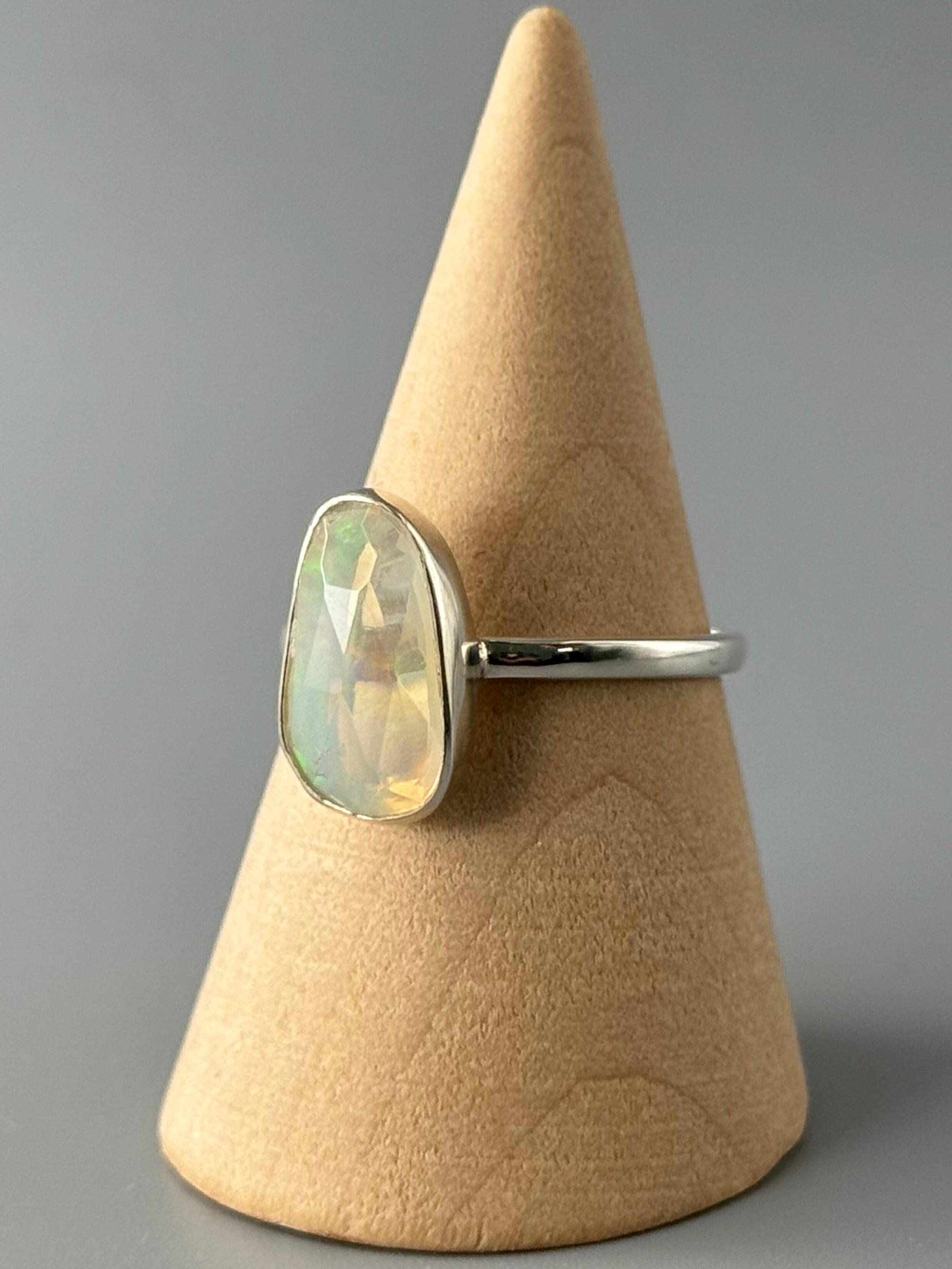 •FACETED ETHIOPIAN OPAL - STACKABLE FREEFORM• silver ring (size 9)
