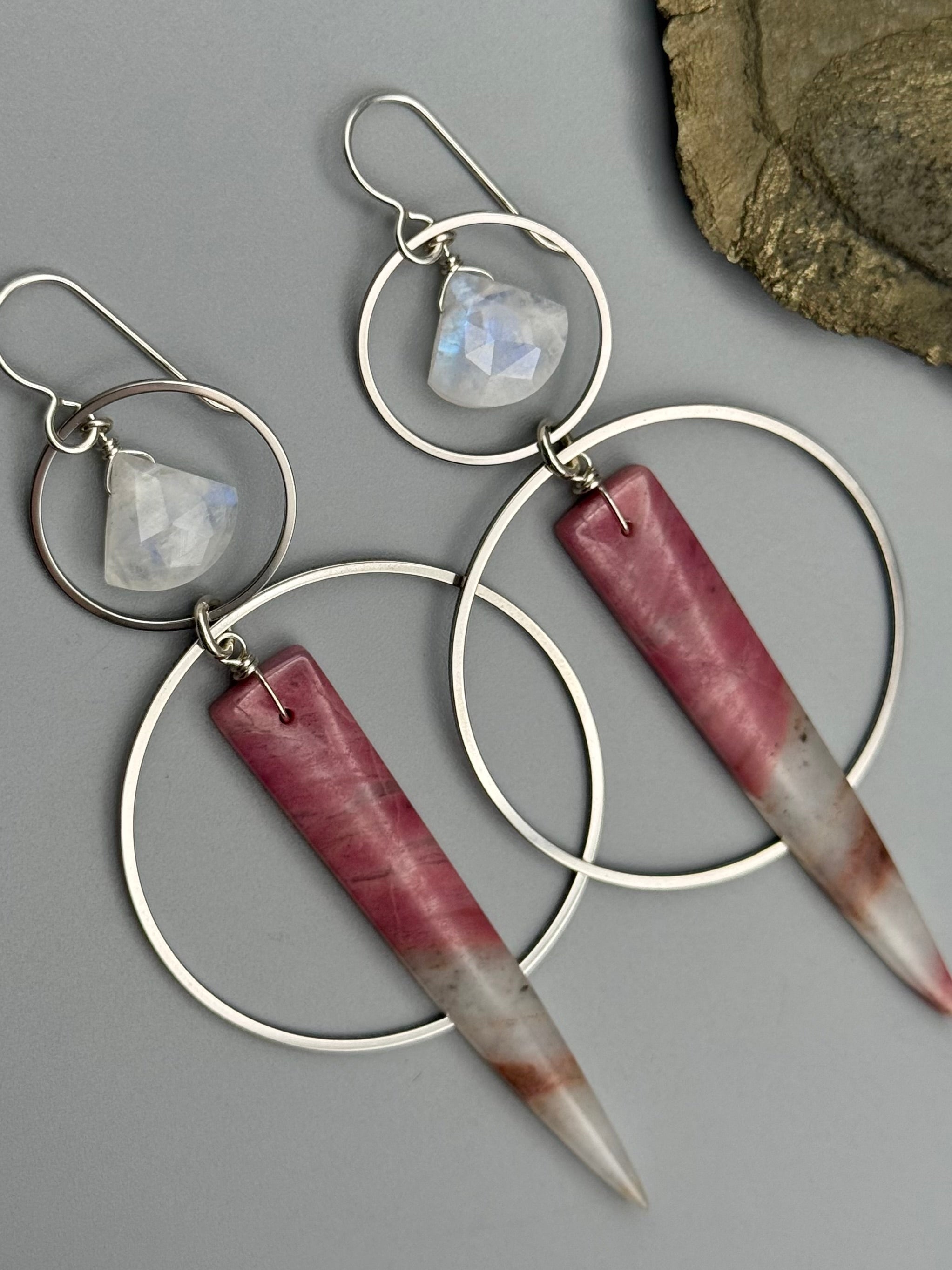 •EQUA-ORBIT• rainbow moonstone + rhodonite in quartz silver earrings