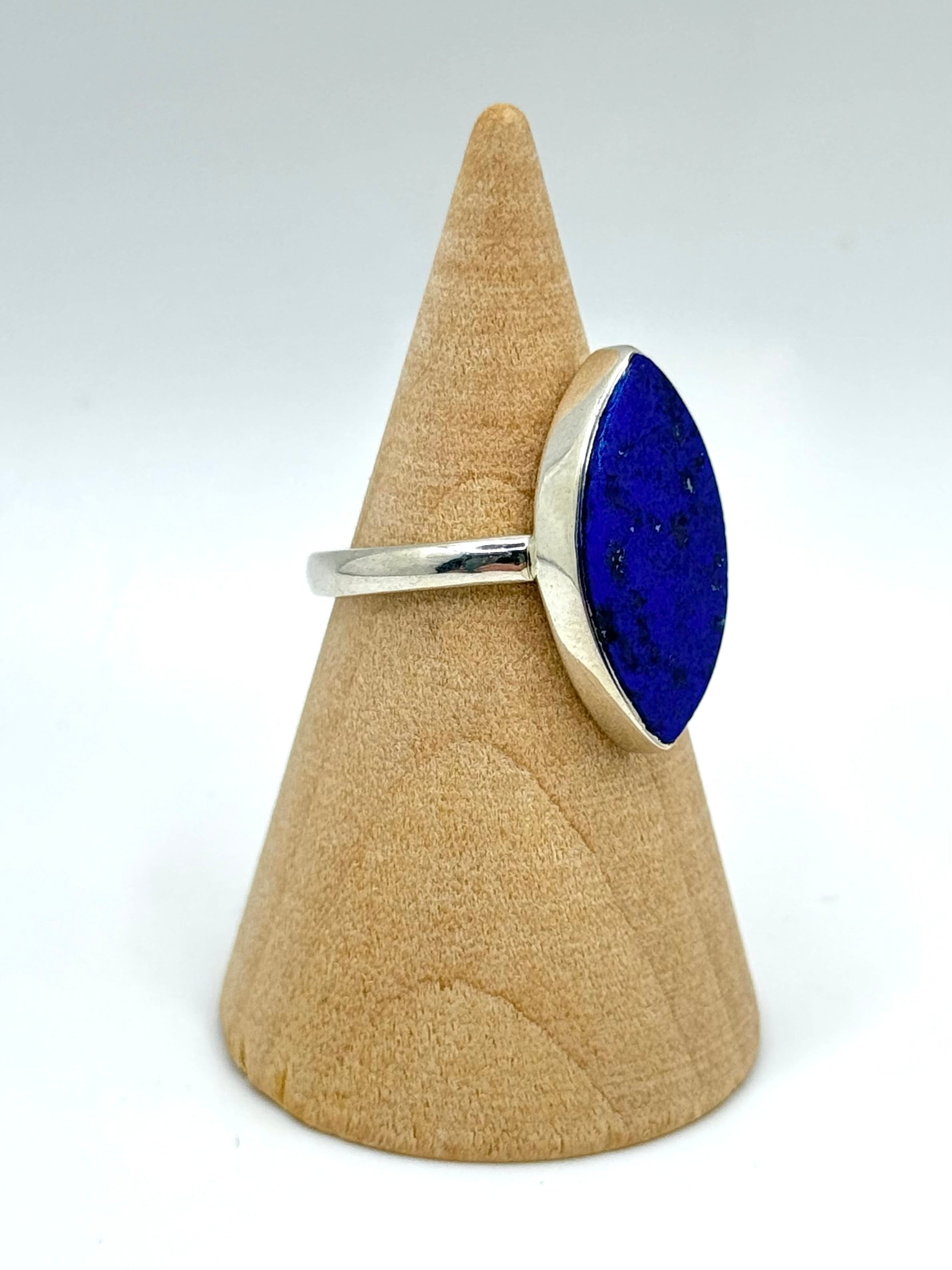 •LAPIS - LARGE EYE• silver ring (size 7.5)