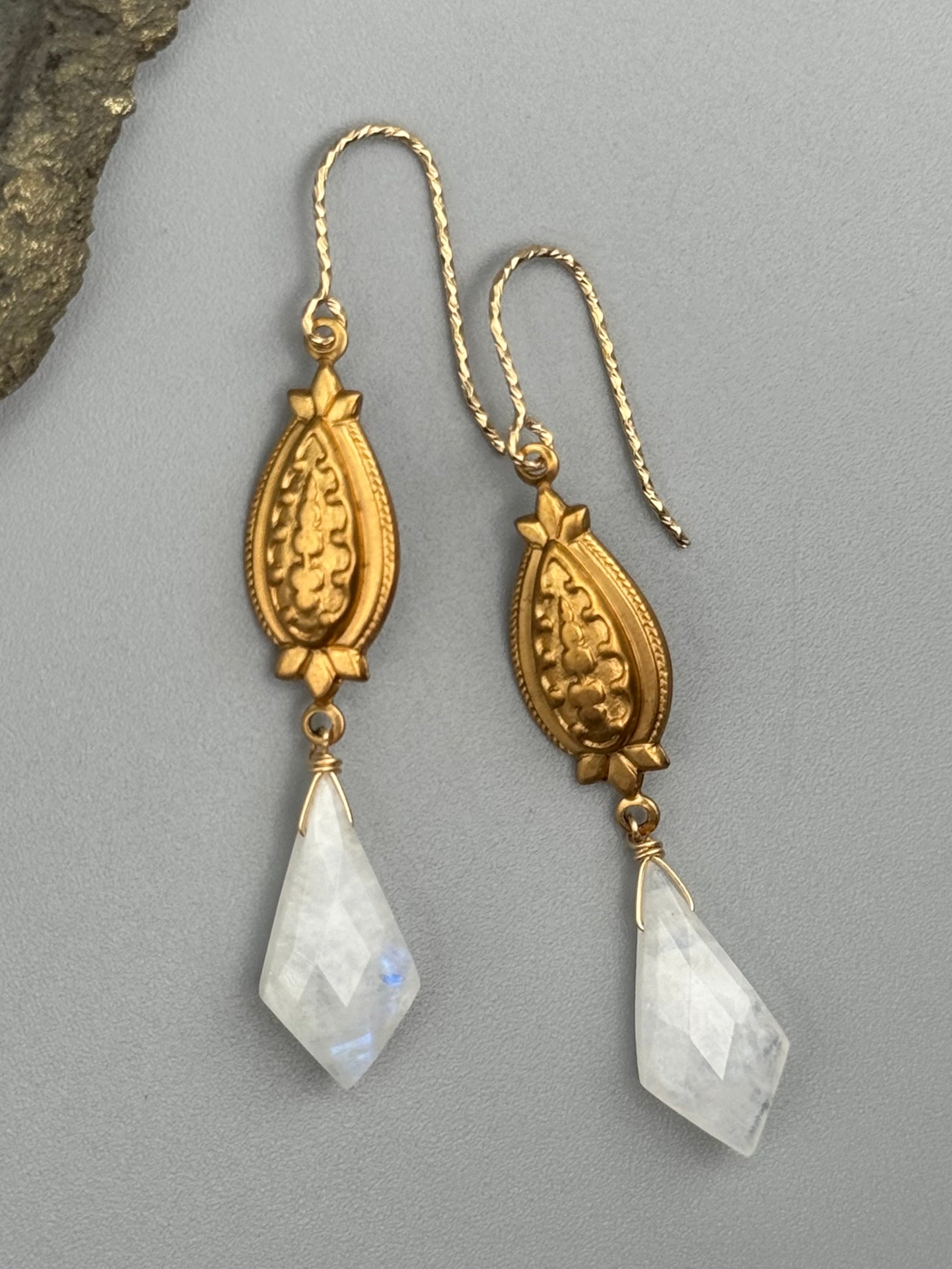 •CONTESSA• rainbow moonstone kite + gold earrings