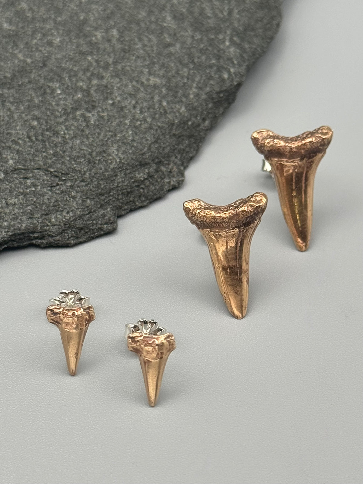 •SHARK TOOTH• mixed metal stud earrings (various sizes)