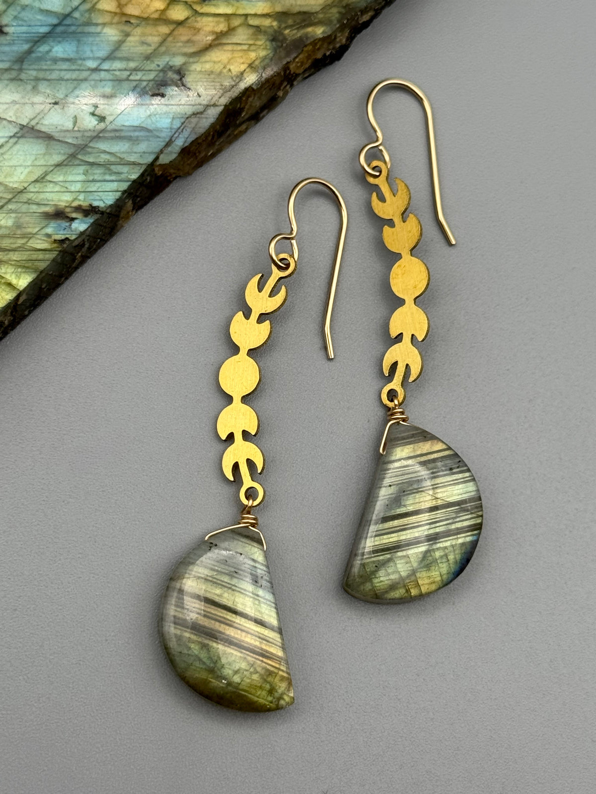 •MOONBEND• golden labradorite + gold earrings