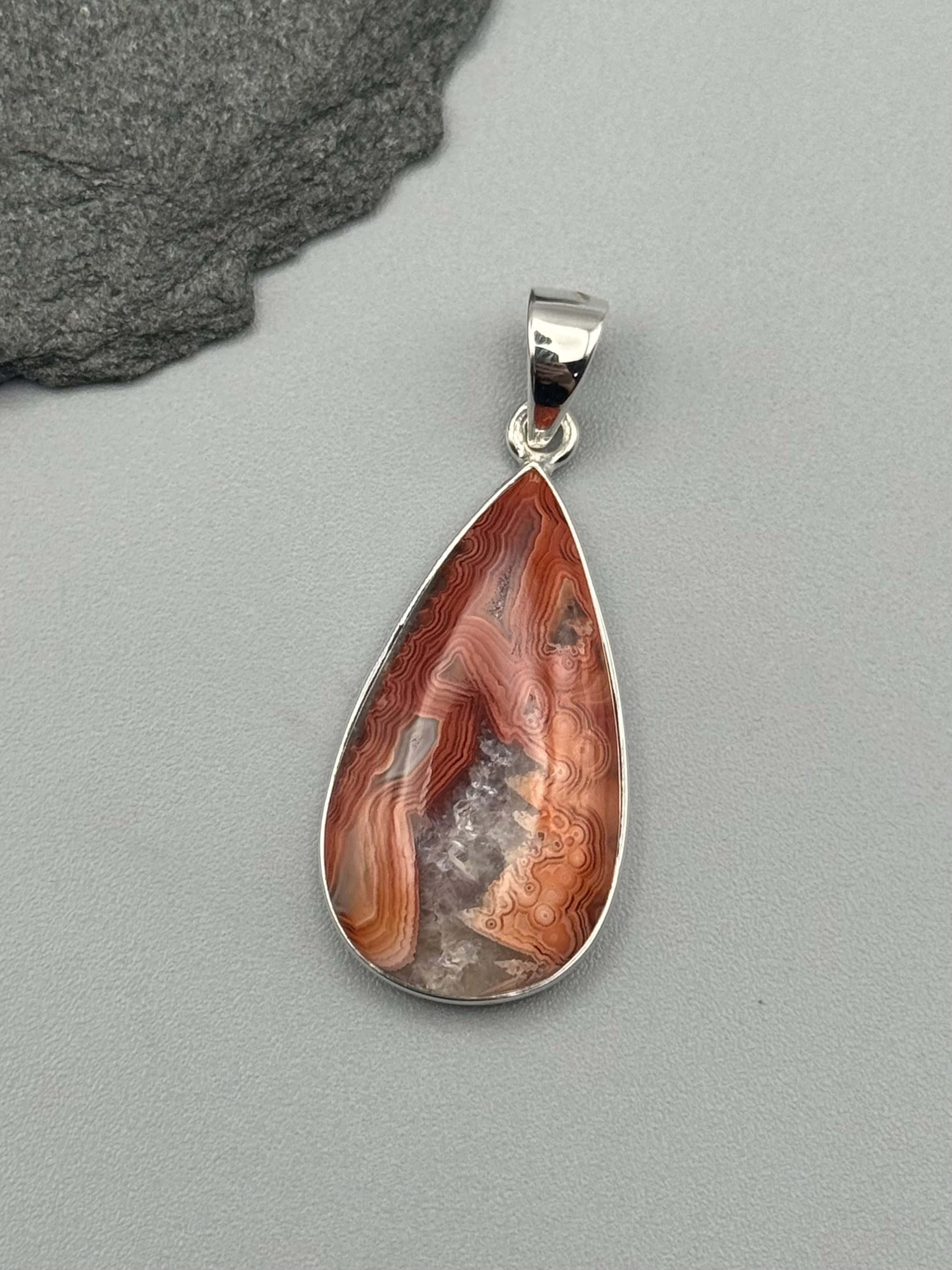 •CRAZY LACE AGATE - TEAR• sterling silver pendant