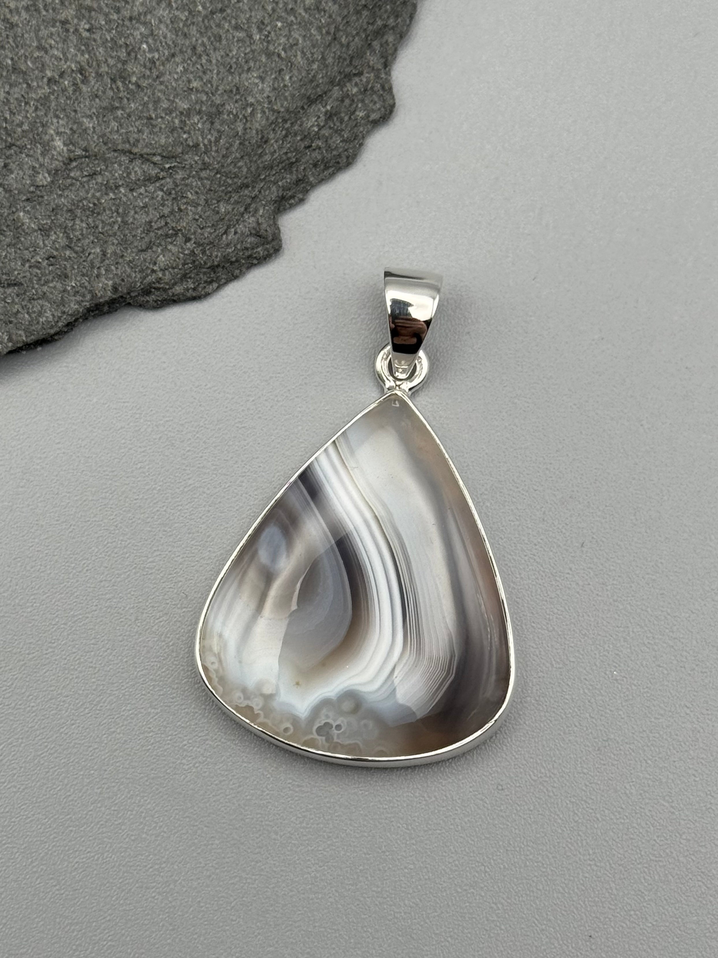 •BOTSWANA AGATE - TEAR• sterling silver pendant