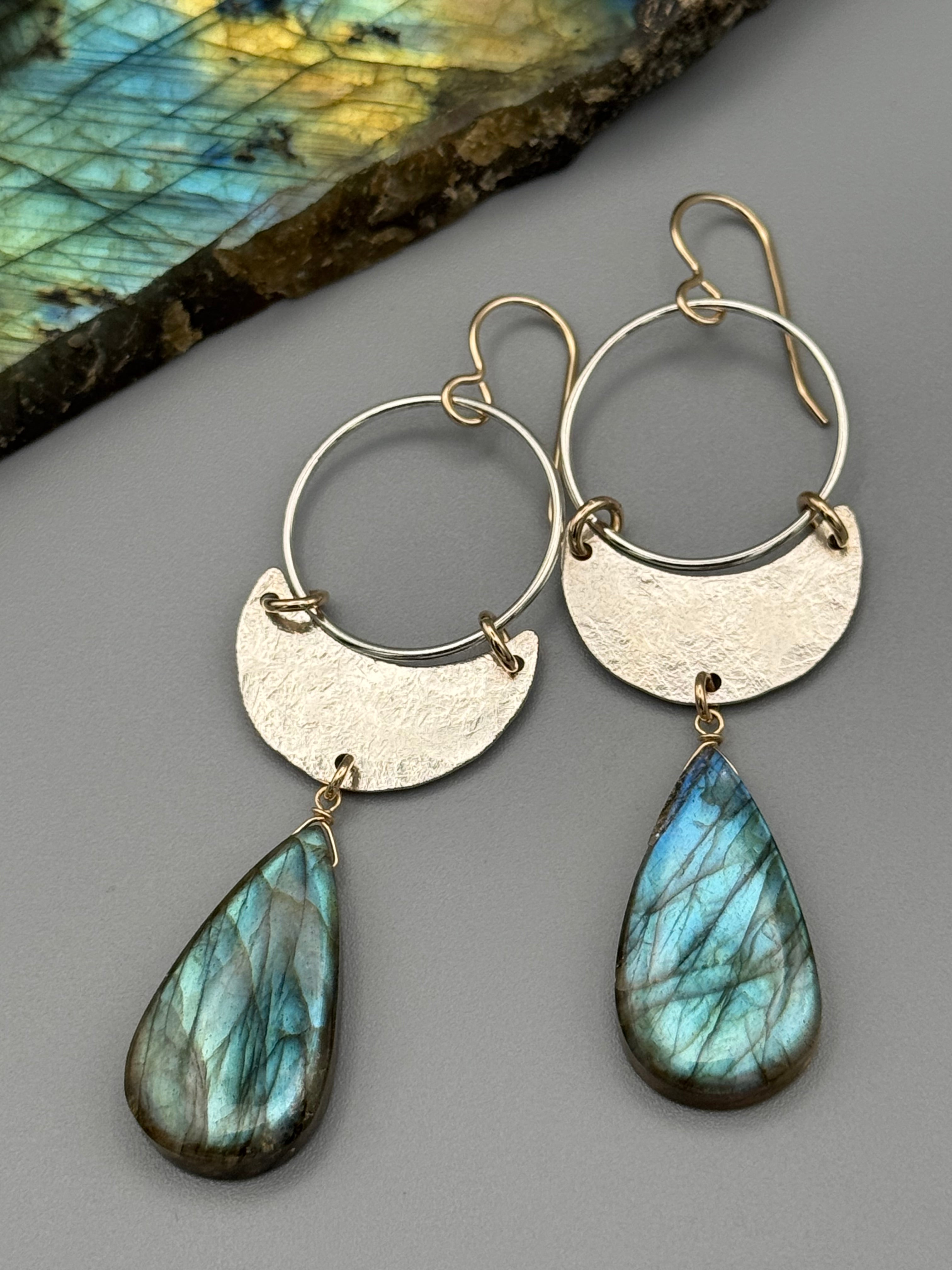 •MOON SHADOW• labradorite tear + mixed metal earrings