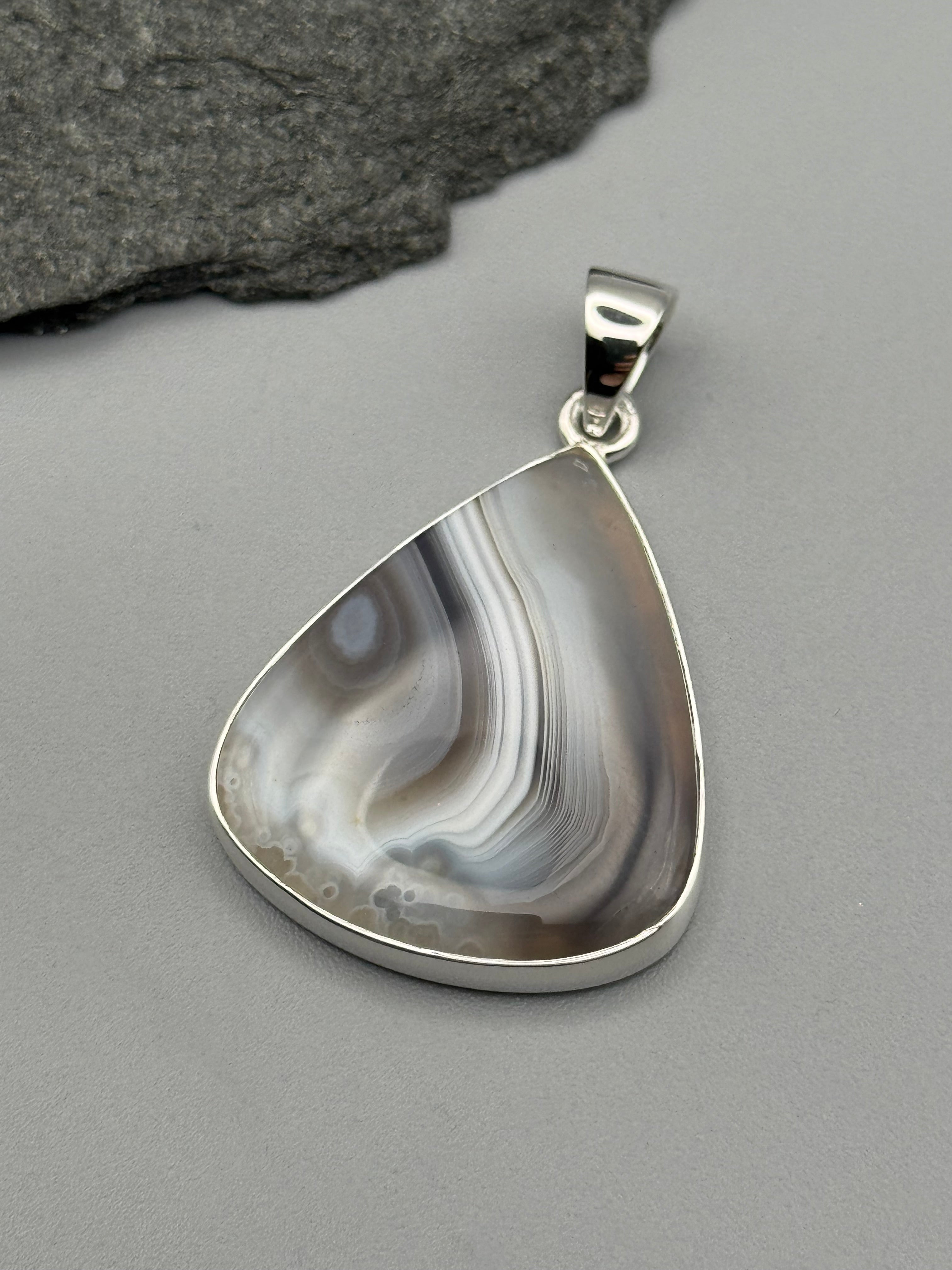 •BOTSWANA AGATE - TEAR• sterling silver pendant