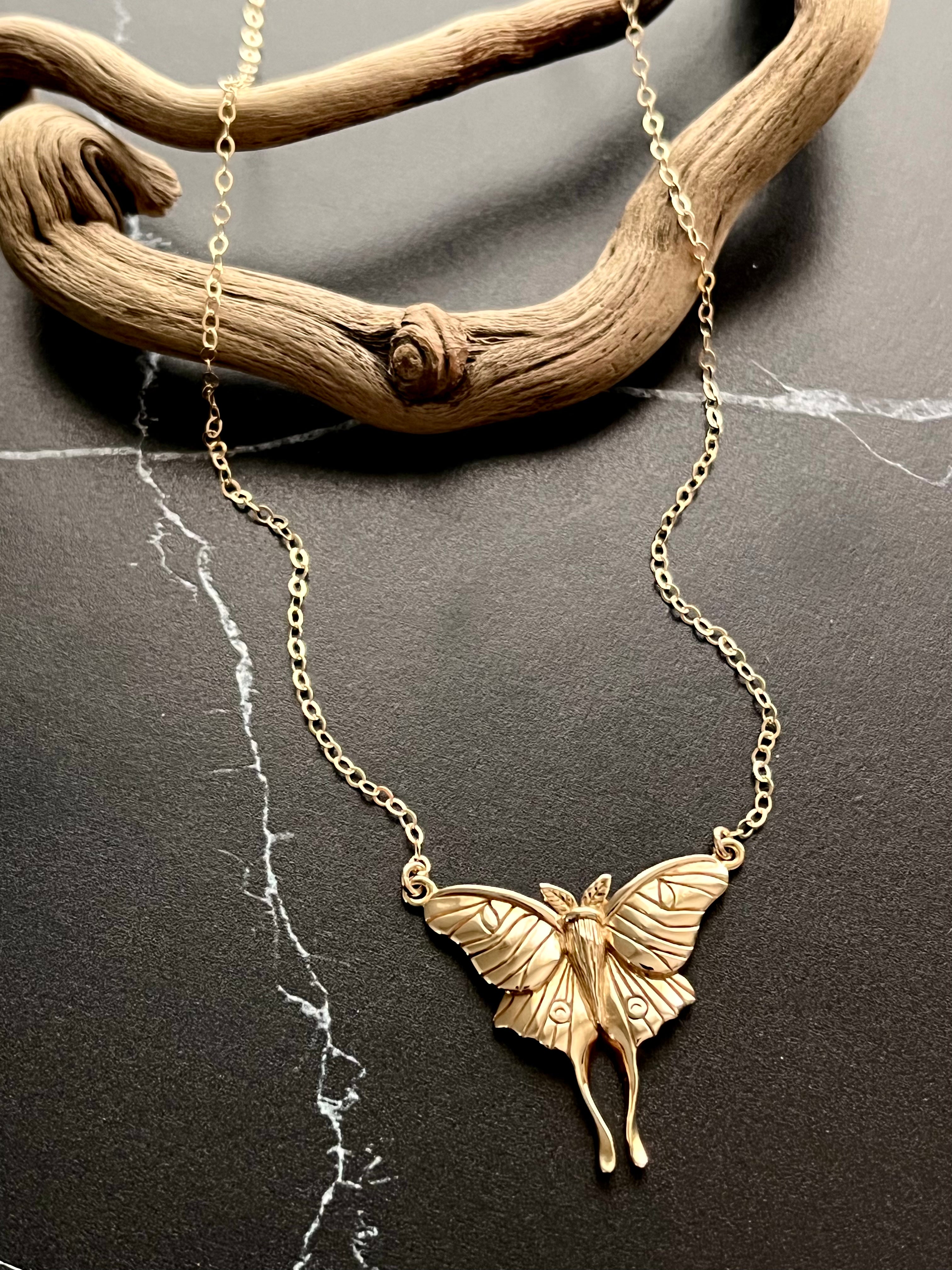 •SWEET LUNA•  gold necklace