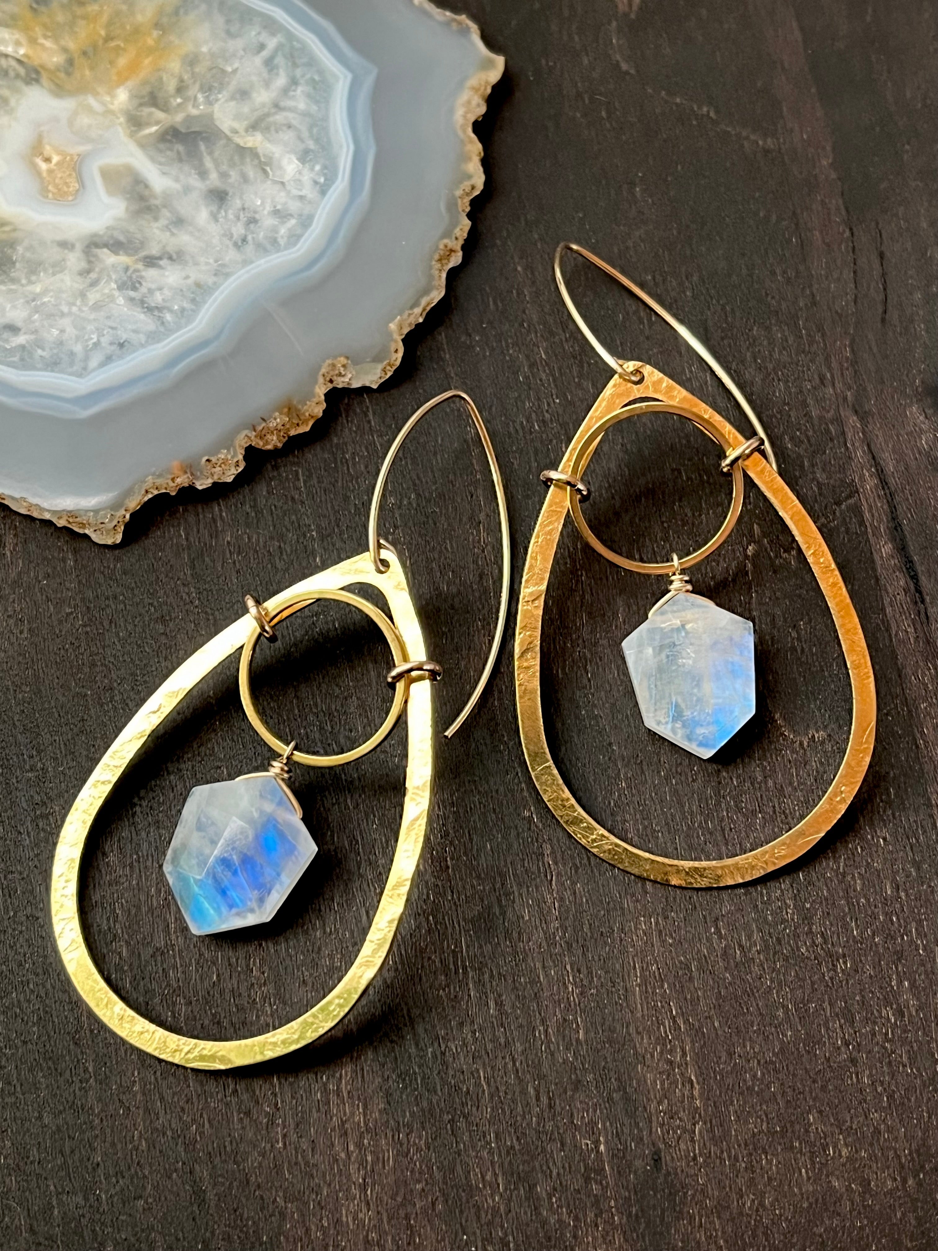 •SUSPENSE• rainbow moonstone + gold dangle earrings