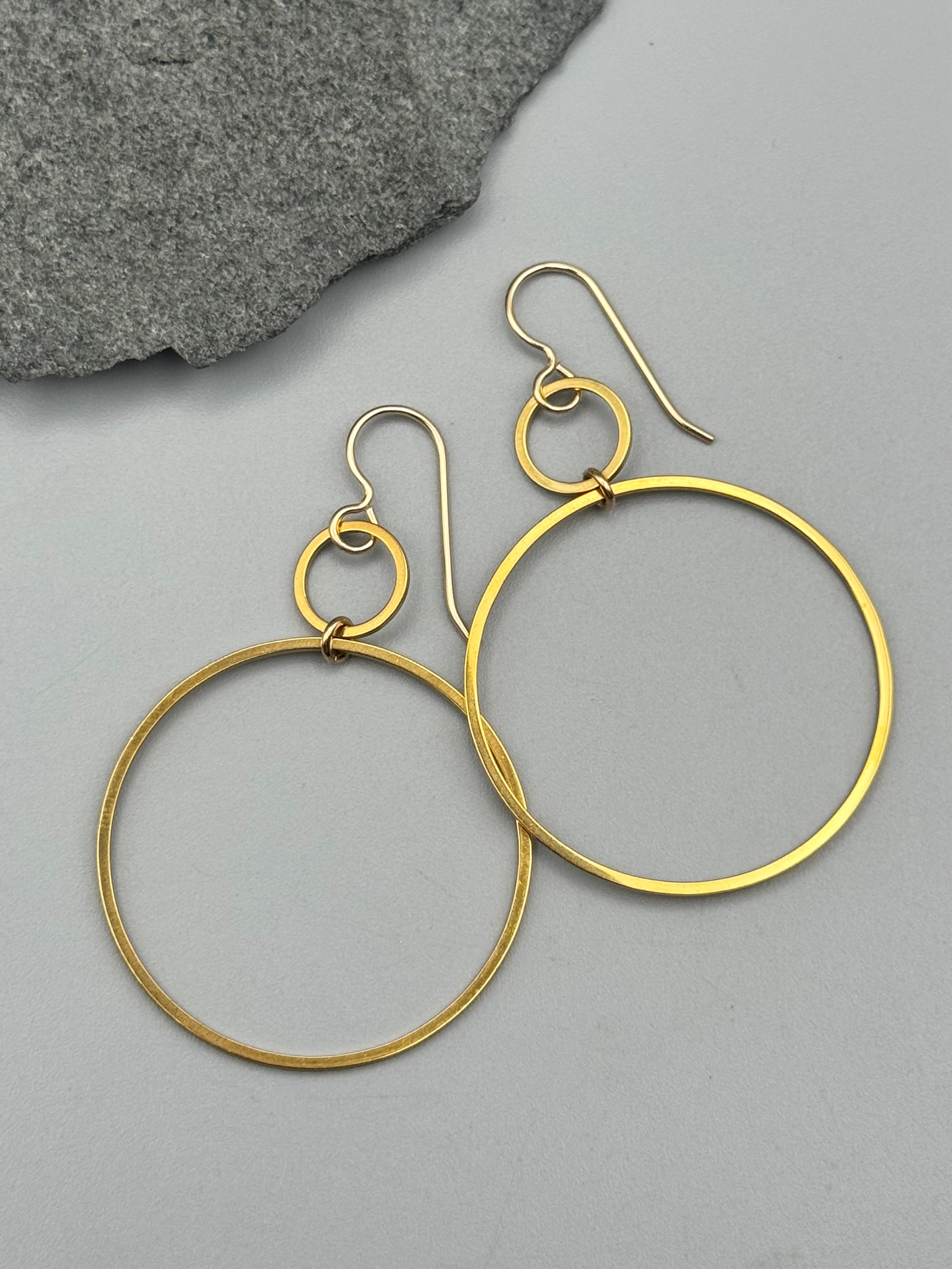 •EQUA-ORBIT MEDIUM• gold dangle earrings