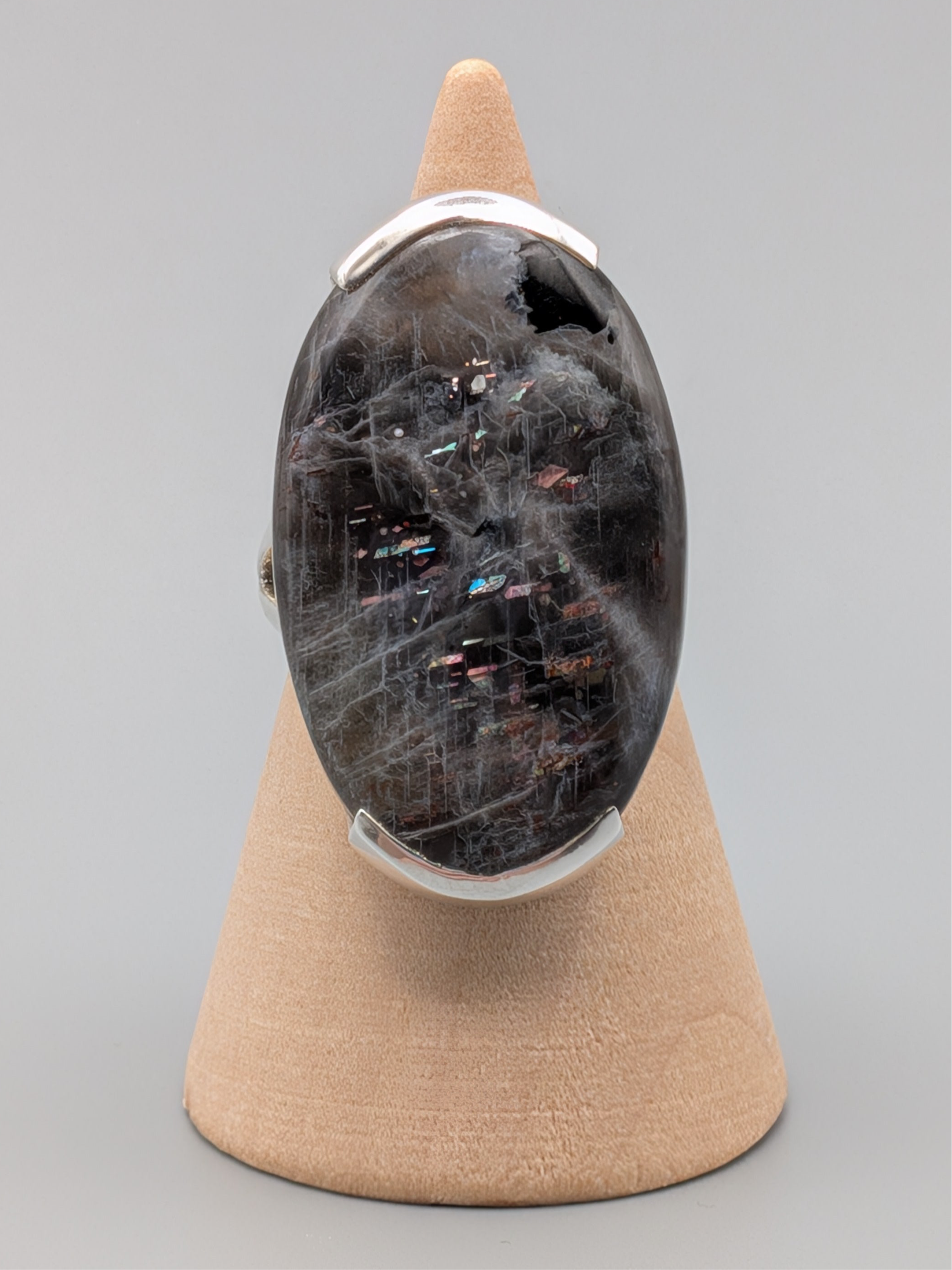 •BLACK SUNSTONE - OVAL• bezel capped silver ring (size 8)