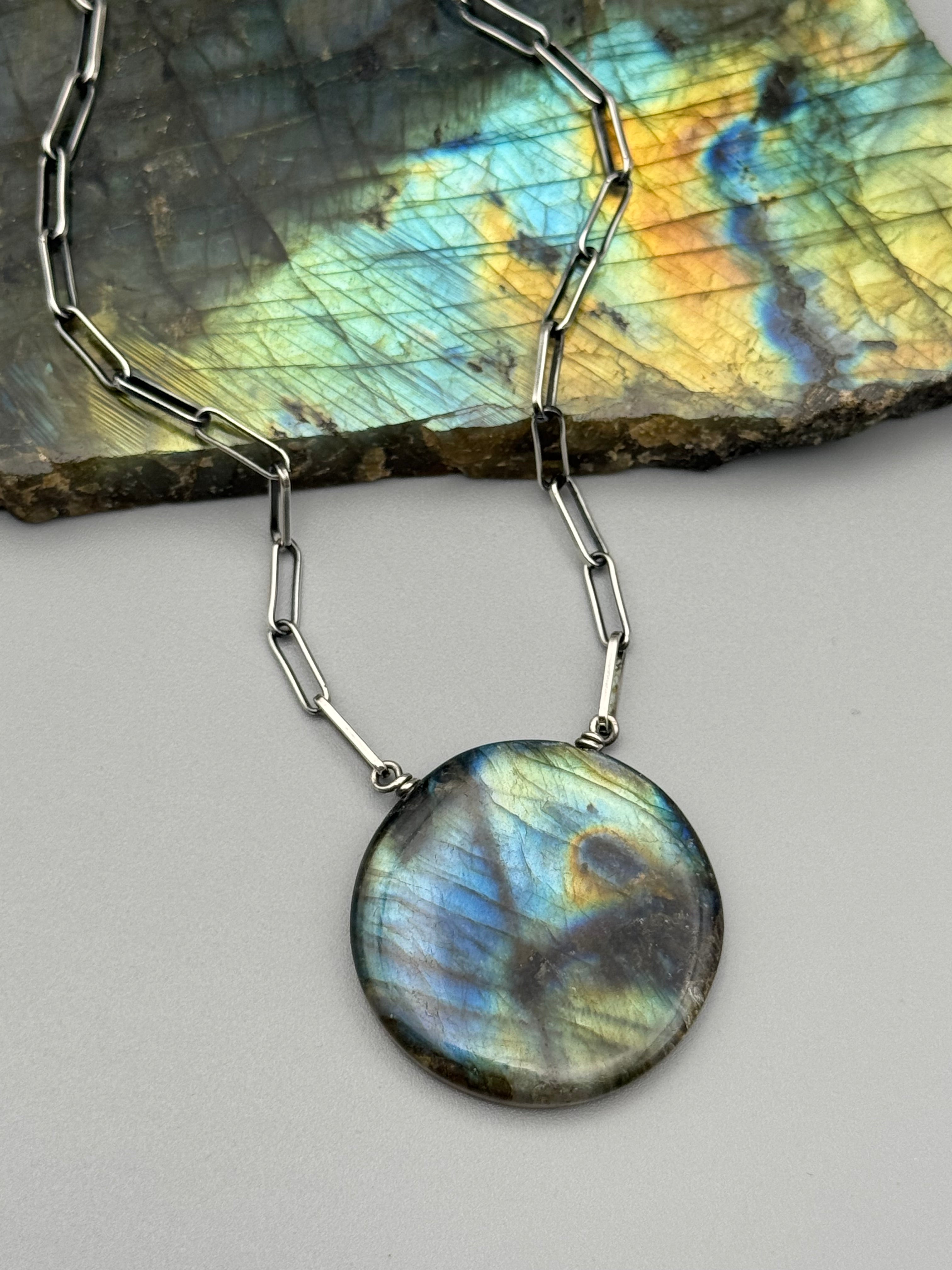 •AEON• labradorite + silver necklace (18"-20" long)
