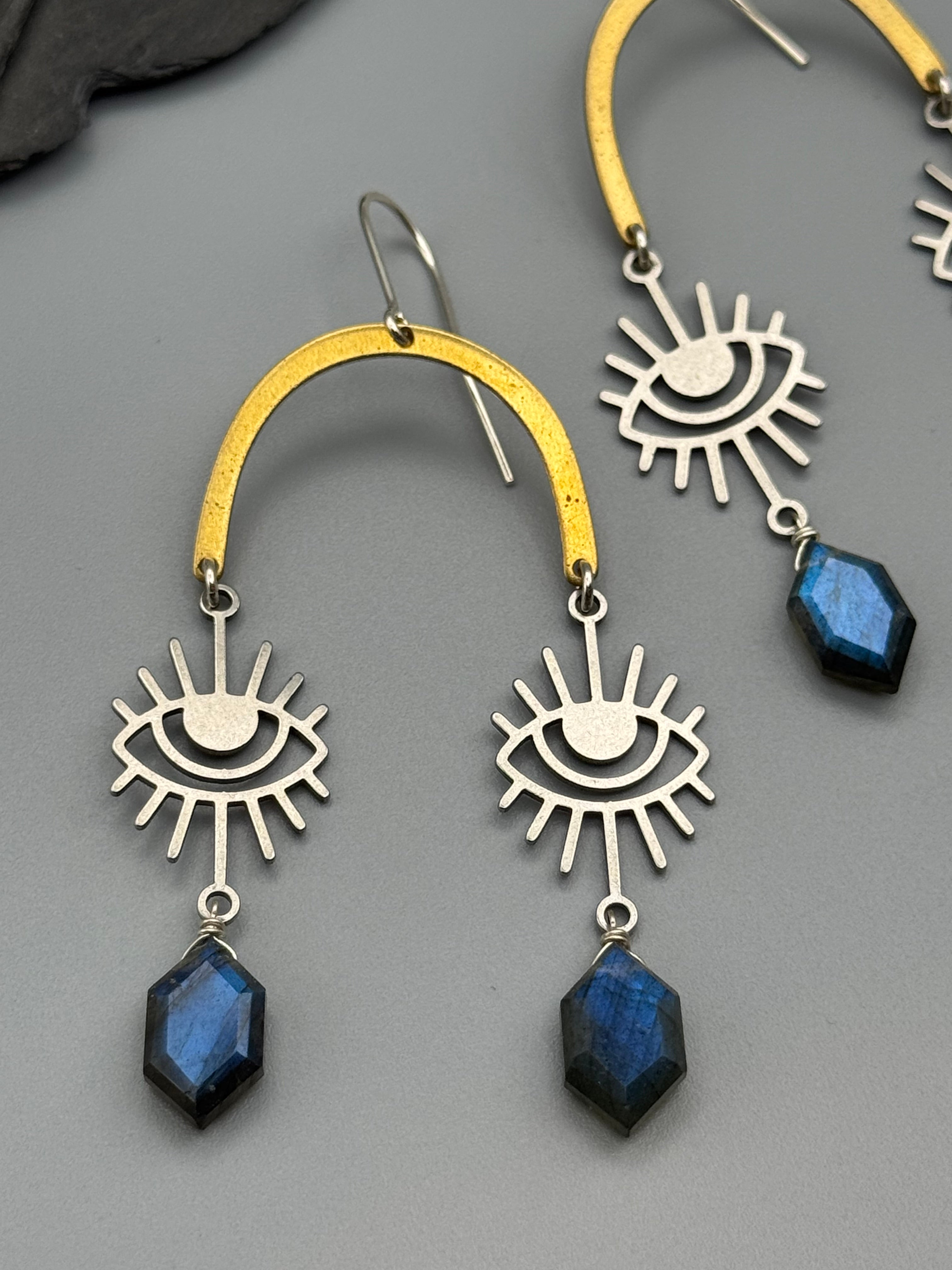 •EYES ON THE PRIZE• labradorite + mixed metal earrings