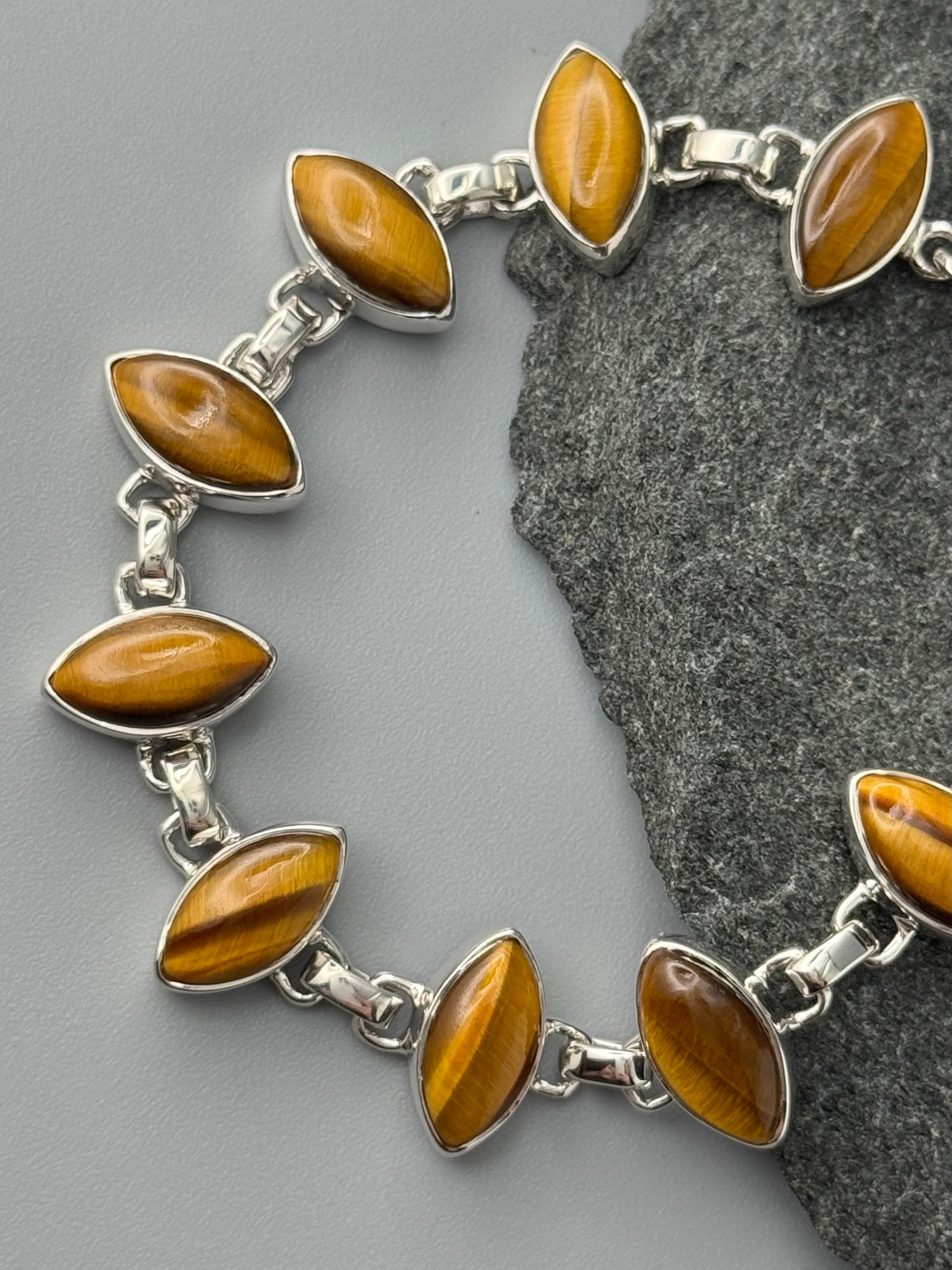 •TIGER EYE - MARQUISE• linked silver bracelet (7" - 8")