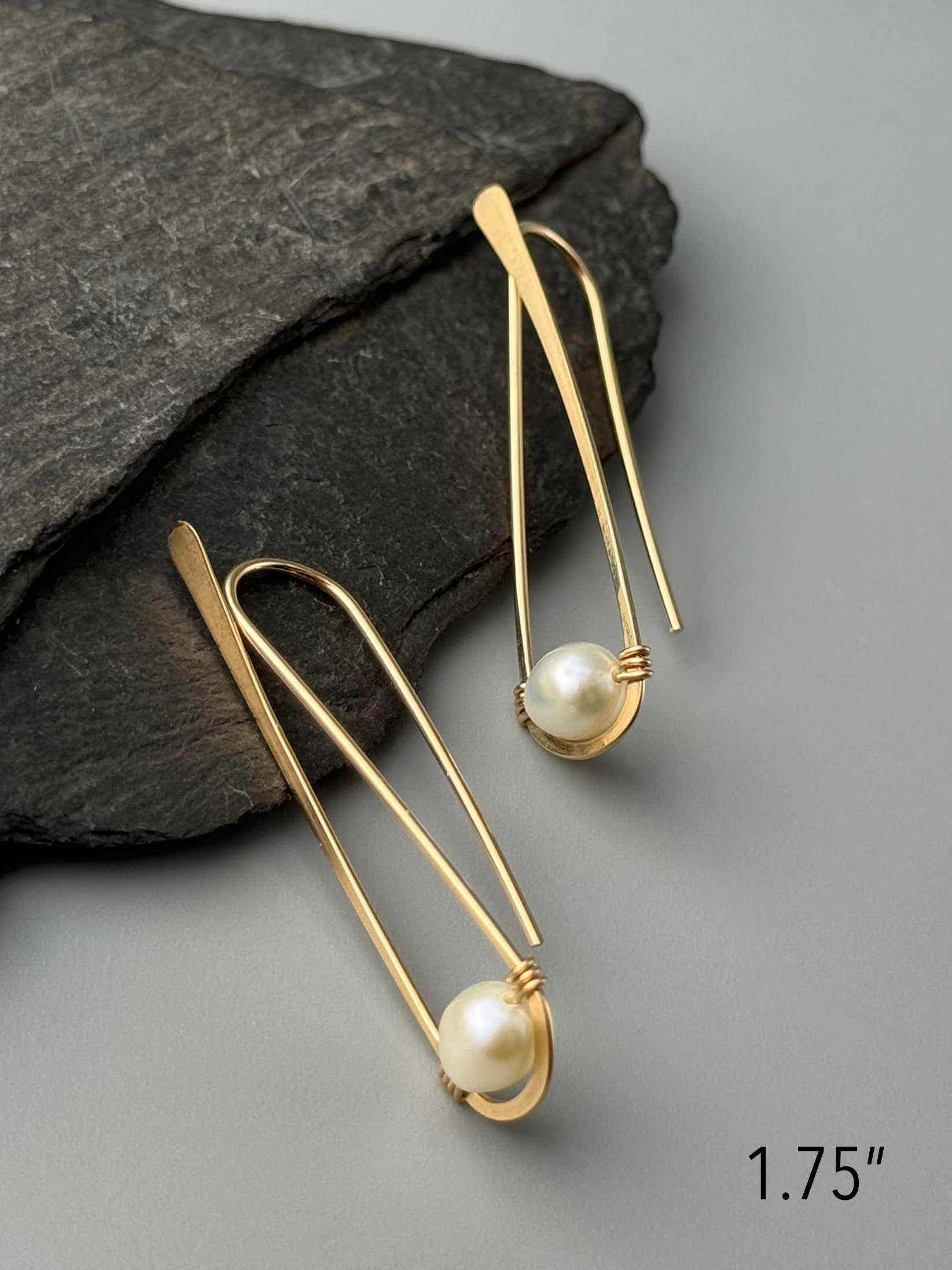 •DEEP DROP THREADER• pearl + gold earrings
