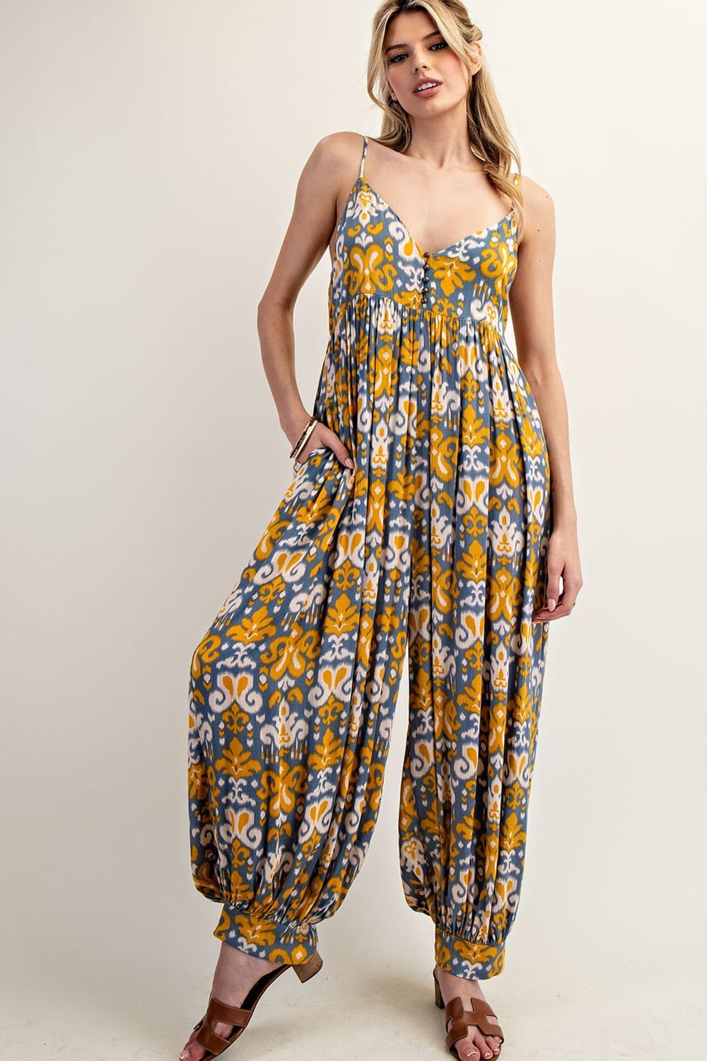 •PEYTON - FLEUR-DE-LIS• relaxed fit V-neck jumpsuit