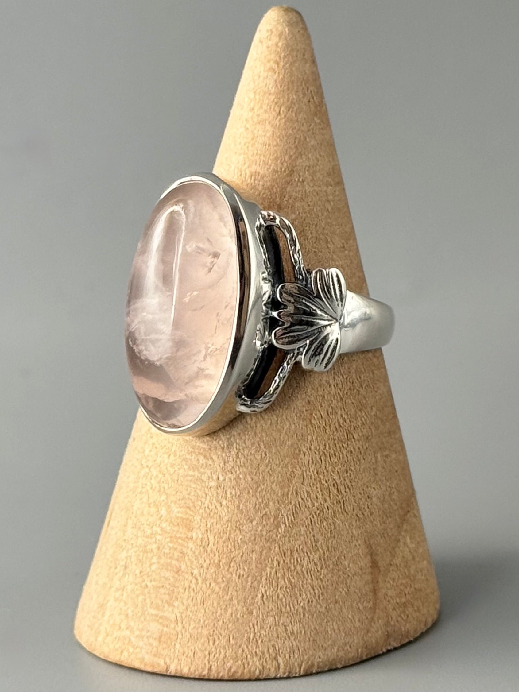 •ROSE QUARTZ - BLOSSOM• sterling silver ring (various sizes)