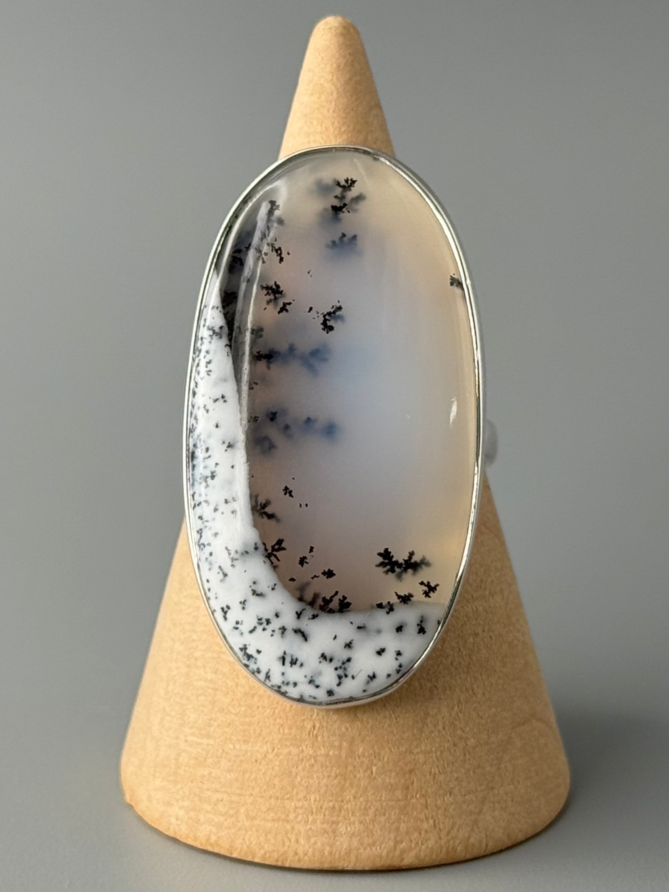•DENDRITIC OPAL - OVAL• simple bezel silver ring (size 9)