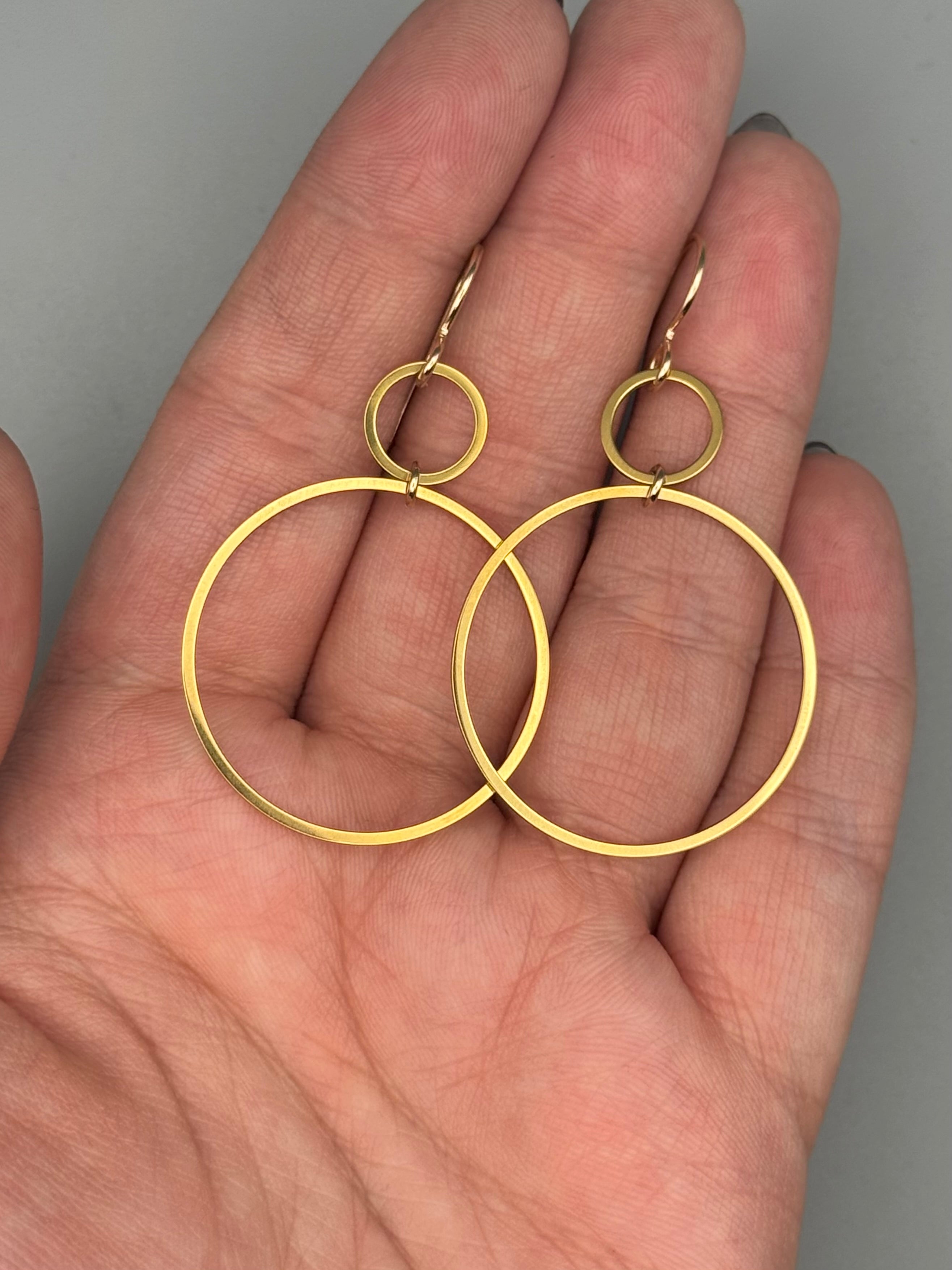 •EQUA-ORBIT MEDIUM• gold dangle earrings