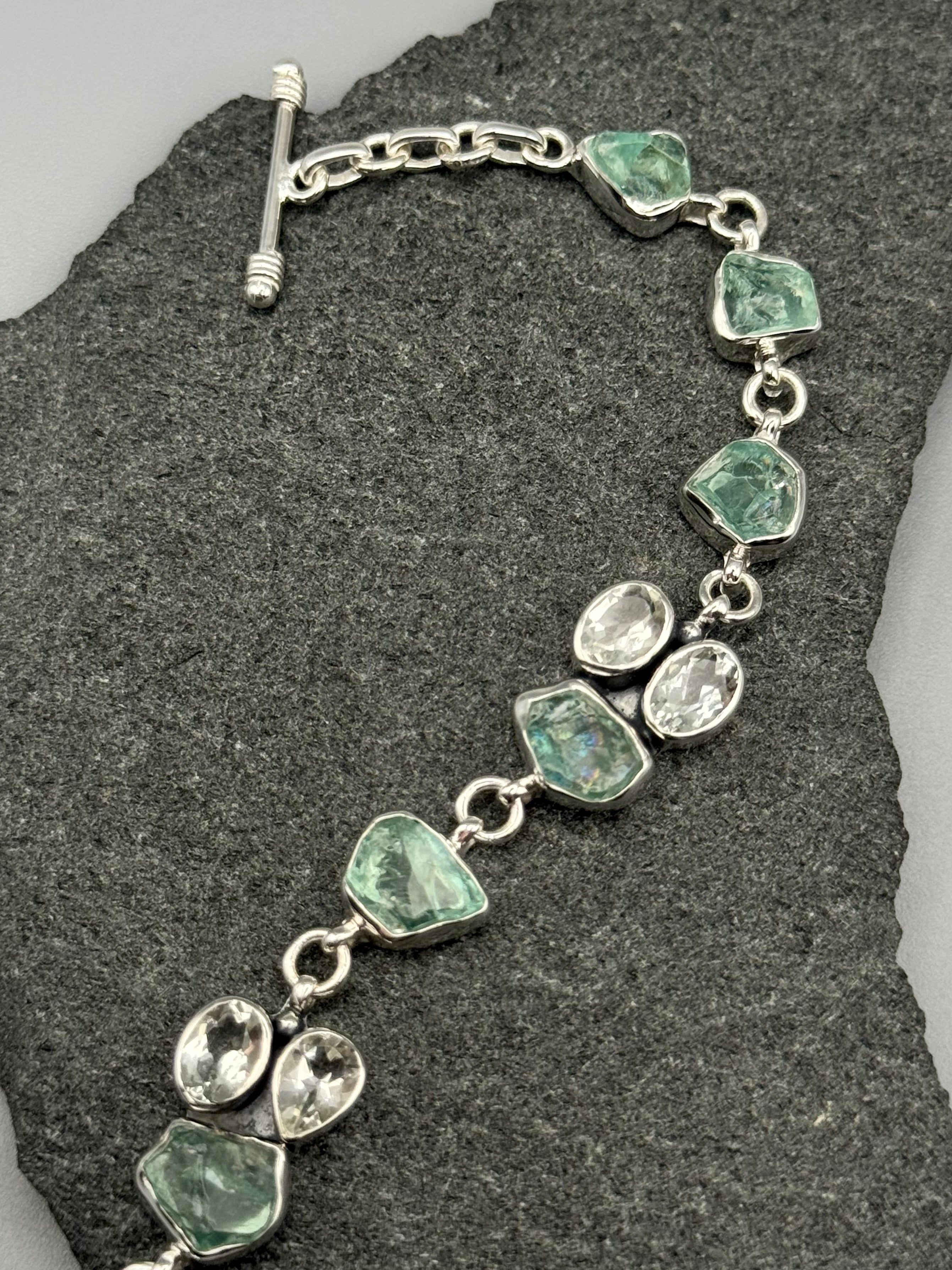 •APATITE + GREEN AMETHYST - CLUSTER• linked silver bracelet (7" - 8.25")