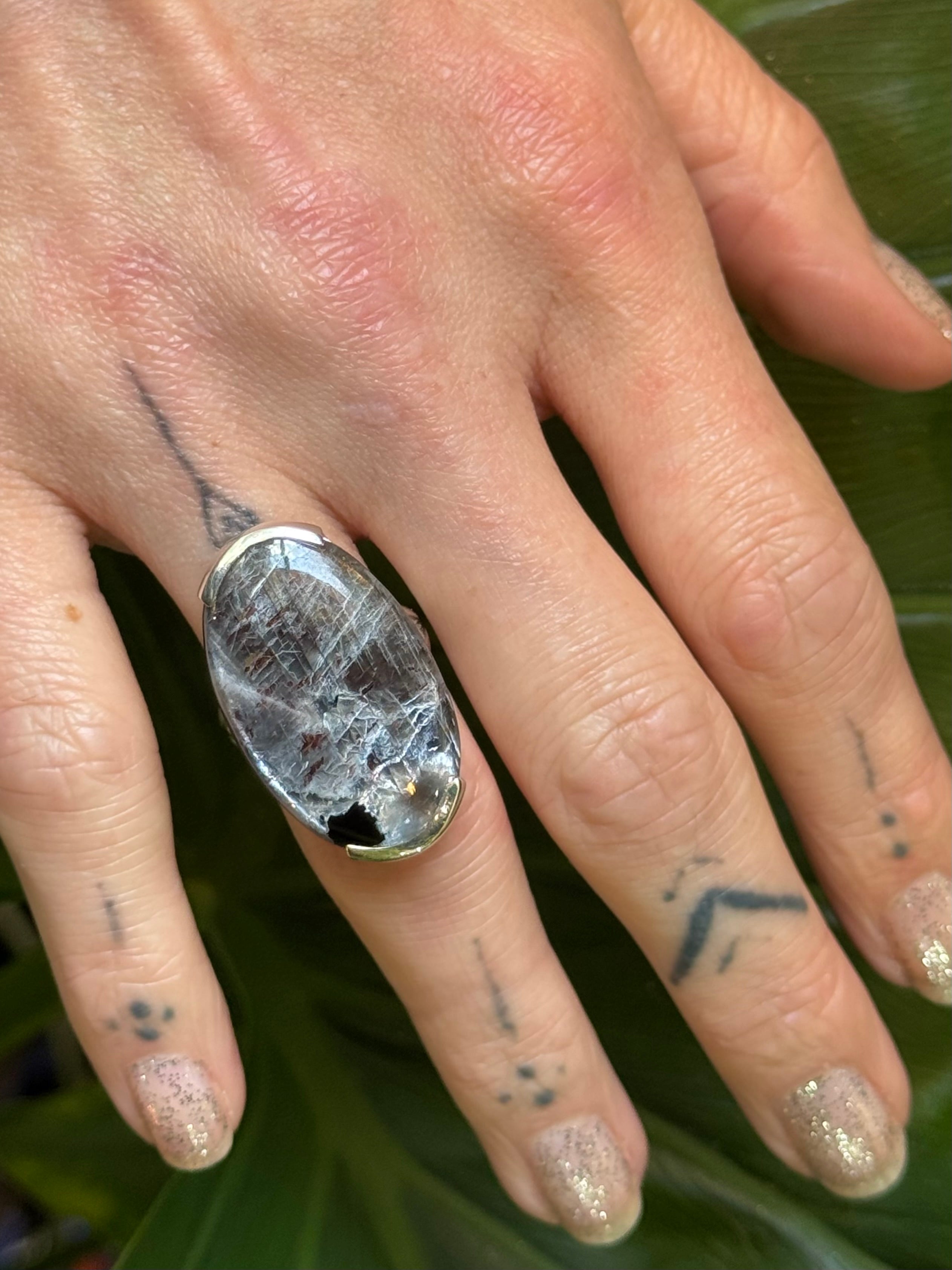 •BLACK SUNSTONE - OVAL• bezel capped silver ring (size 8)