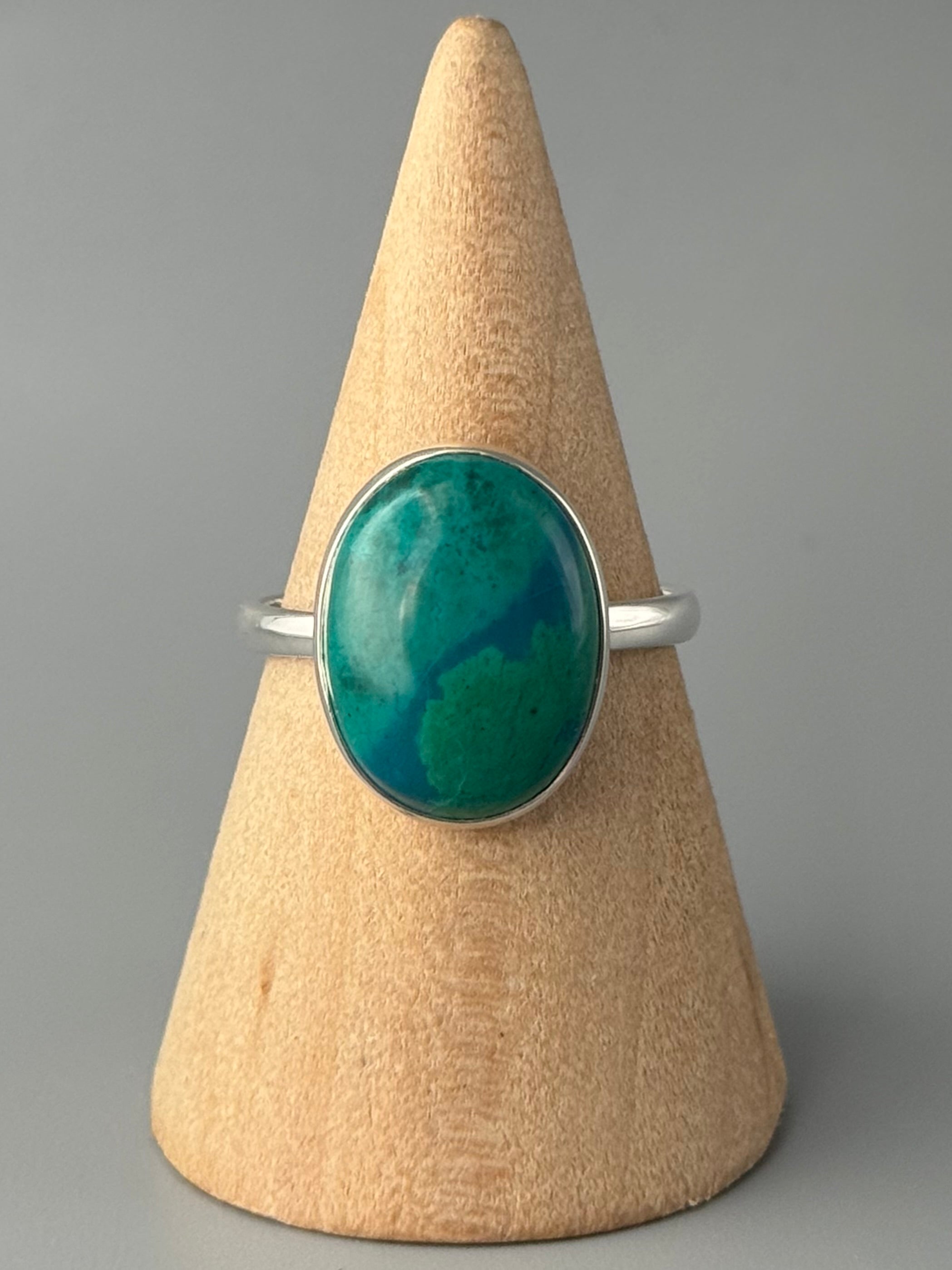 •CHRYSOCOLLA - OVAL• sterling silver ring (size 9)