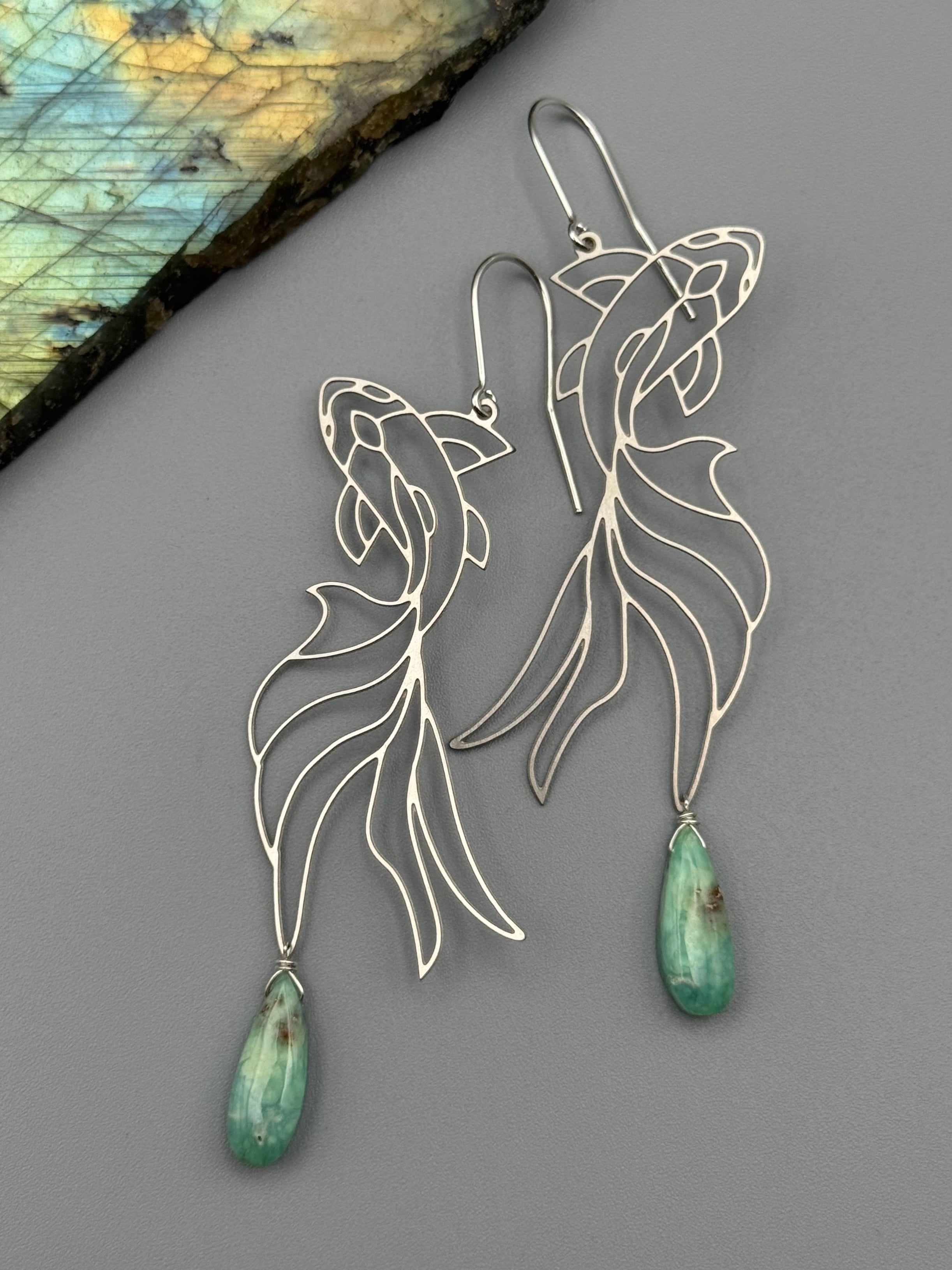 •KOI• chrysoprase + silver earrings