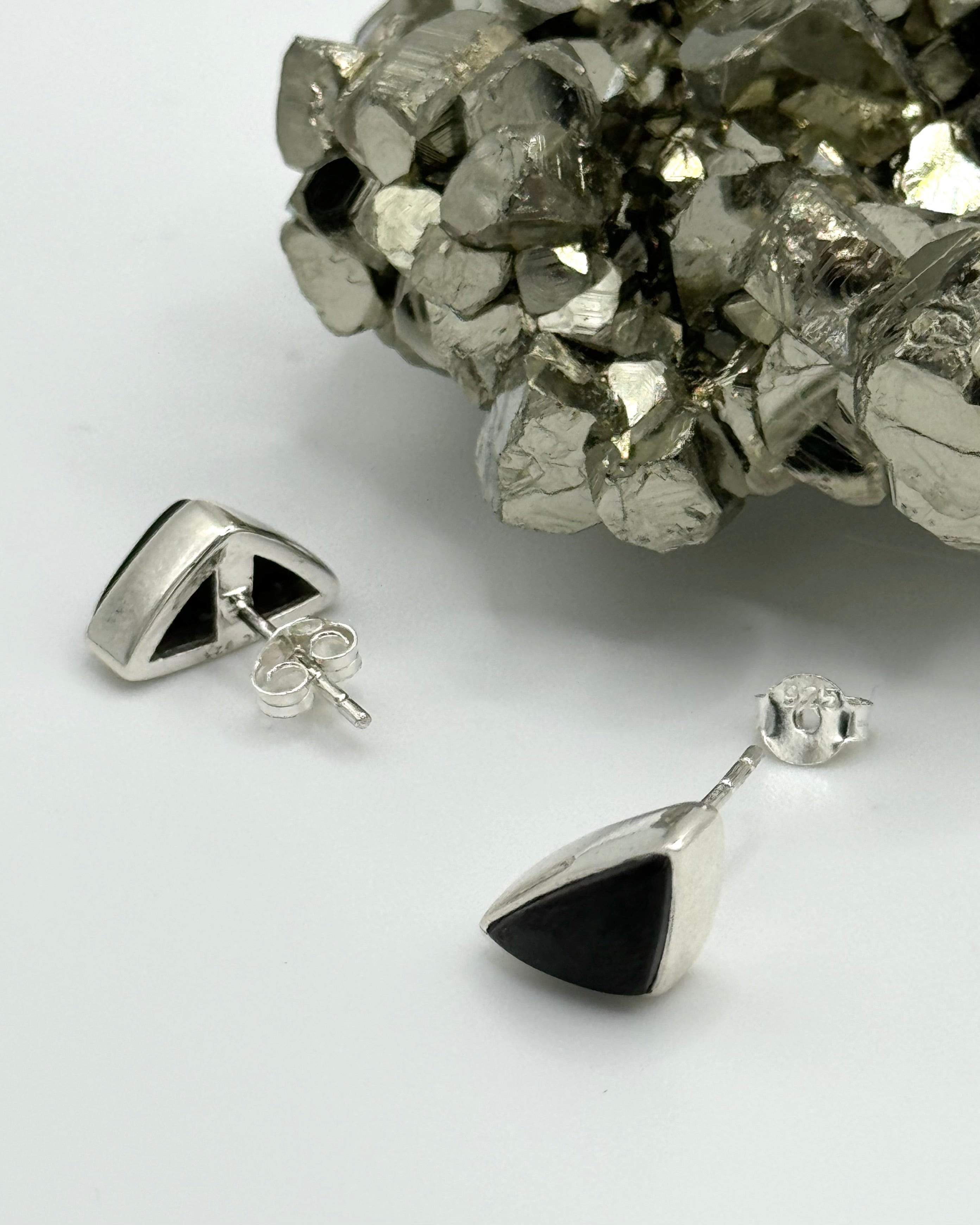 •BLACK TOURMALINE - SOFT TRIANGLE• silver bezel set stud earrings