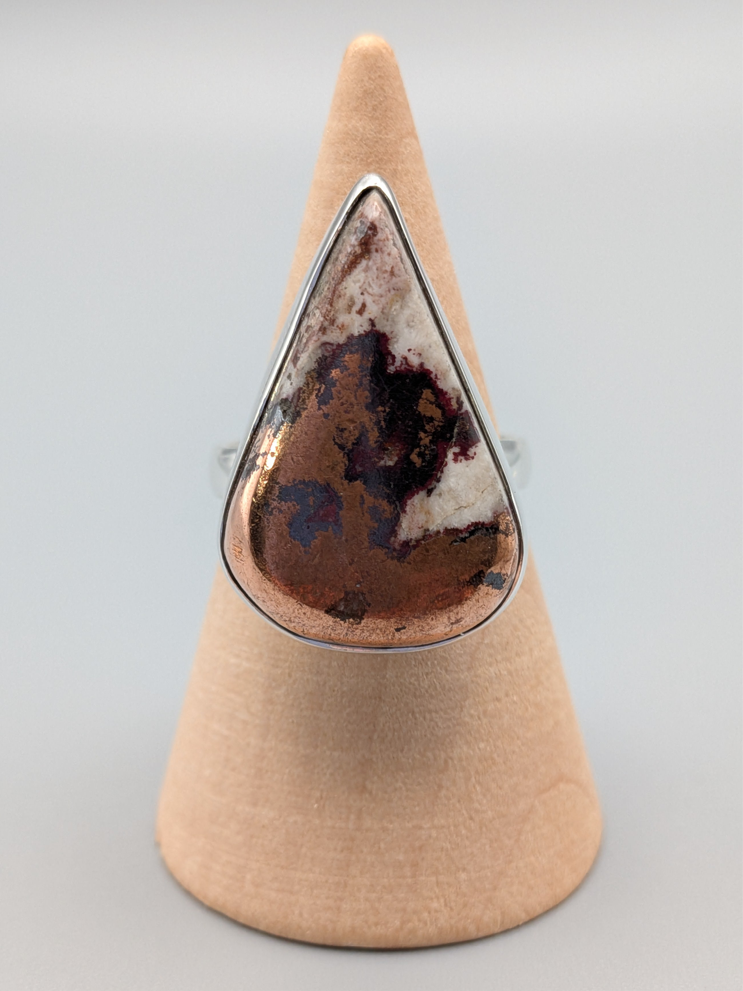 •COPPER IN MATRIX - TEARDROP• simple bezel silver ring (size 8)