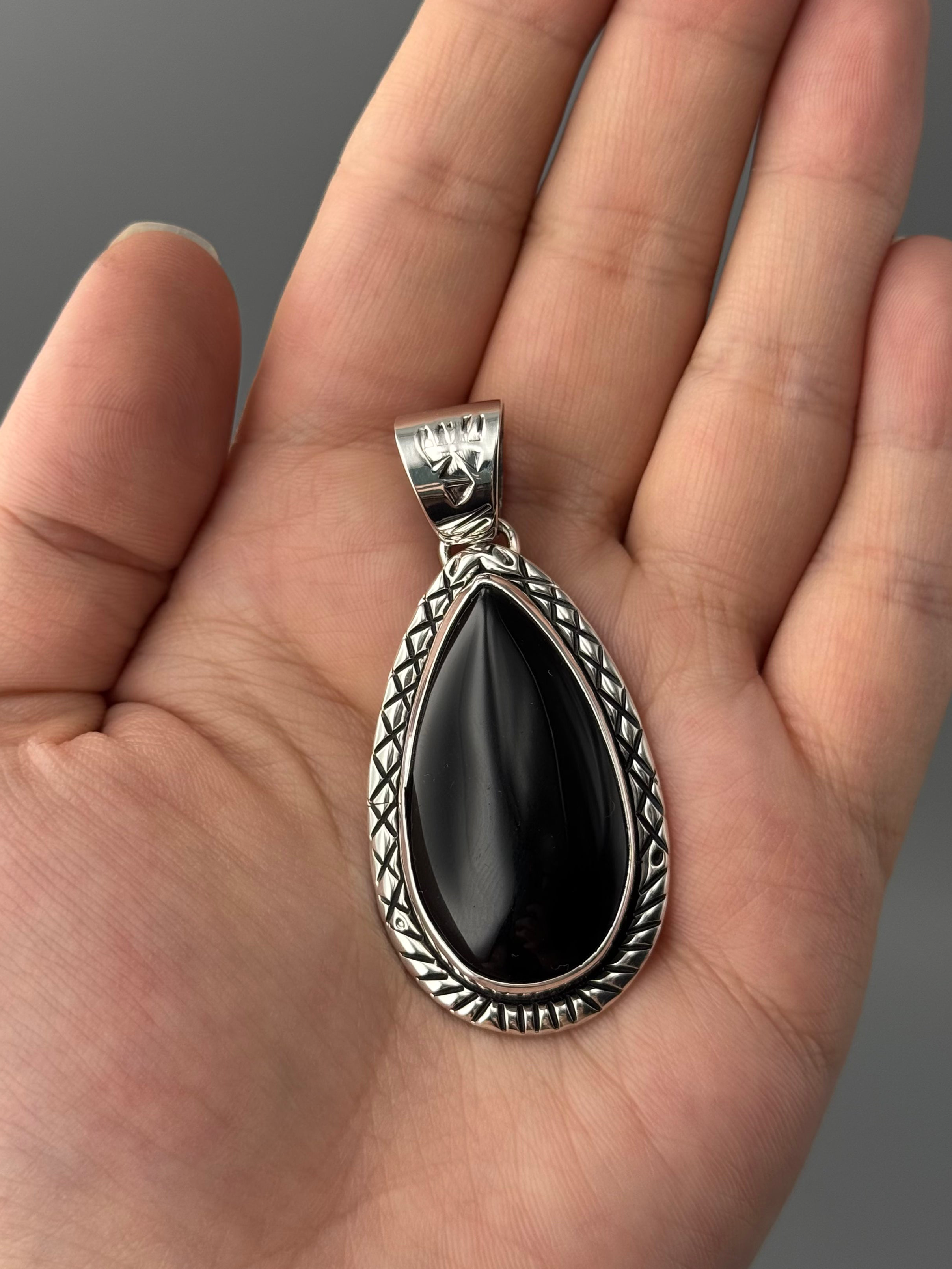 •BLACK ONYX - SNAKE WISDOM• Navajo sterling silver pendant