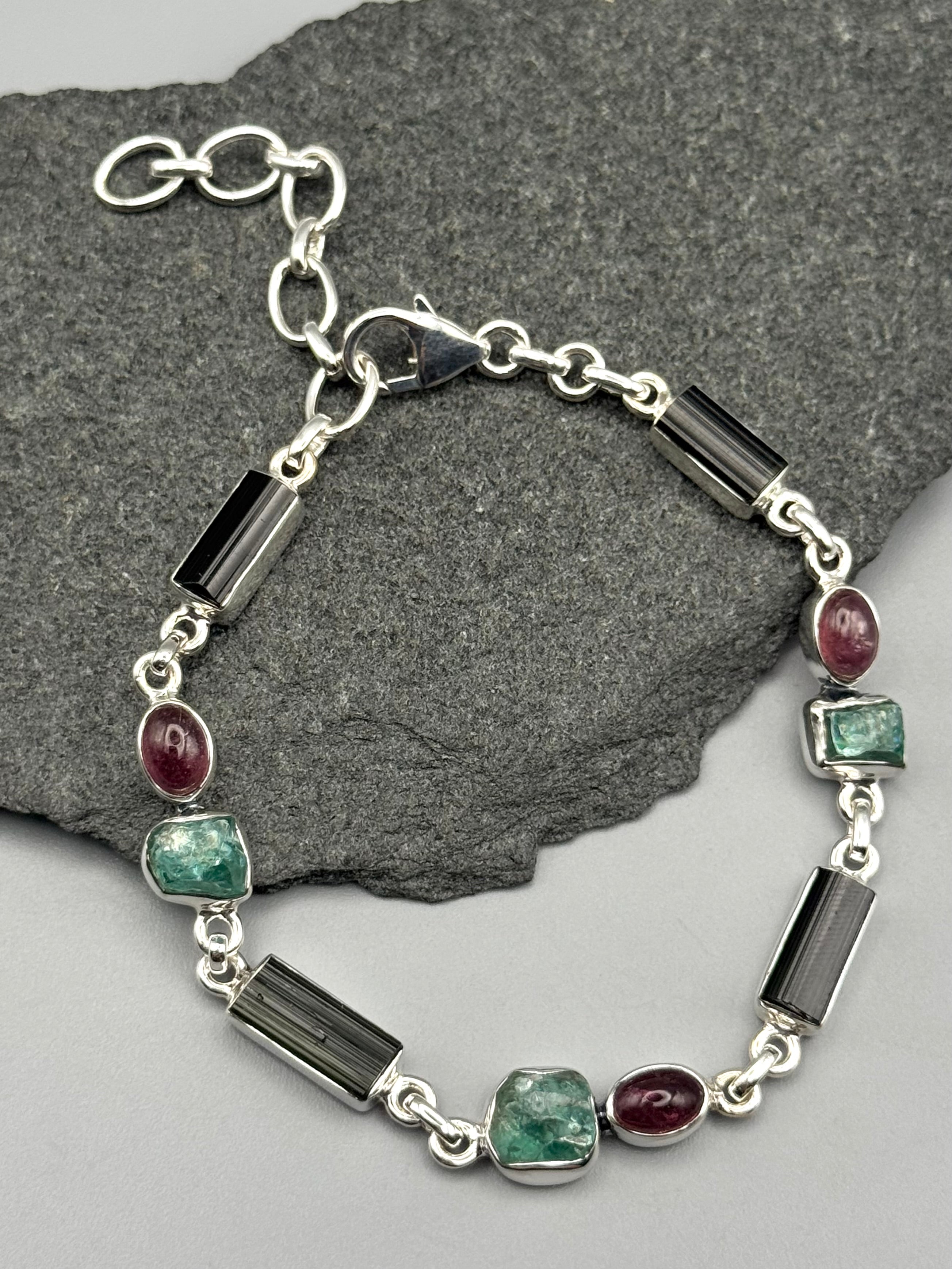 •TOURMALINE + APATITE - DOT DOT DASH• linked silver bracelet (7.25" - 9")