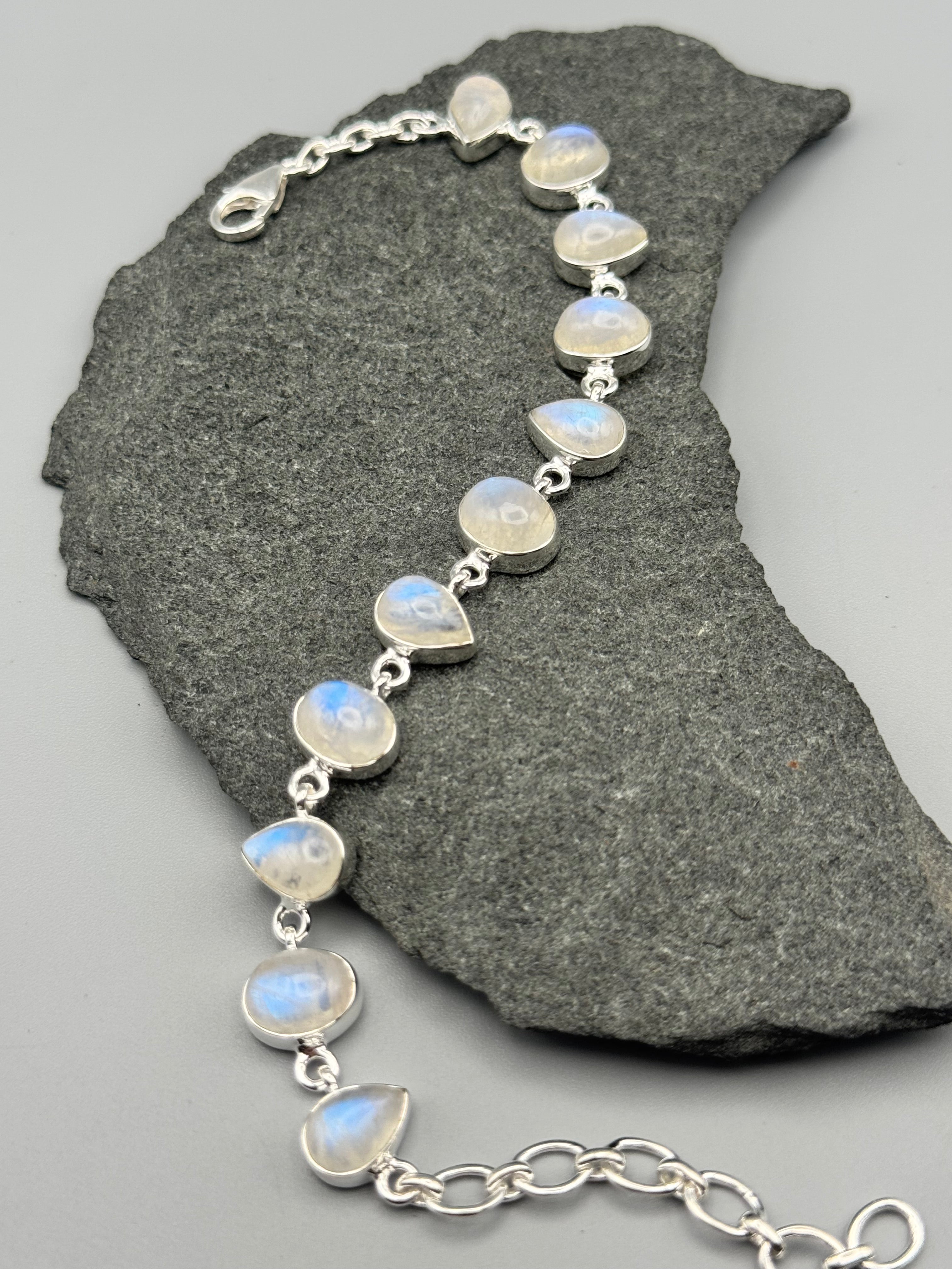 •RAINBOW MOONSTONE - LIL' GEO MIX• linked silver bracelet (7.25" - 9")