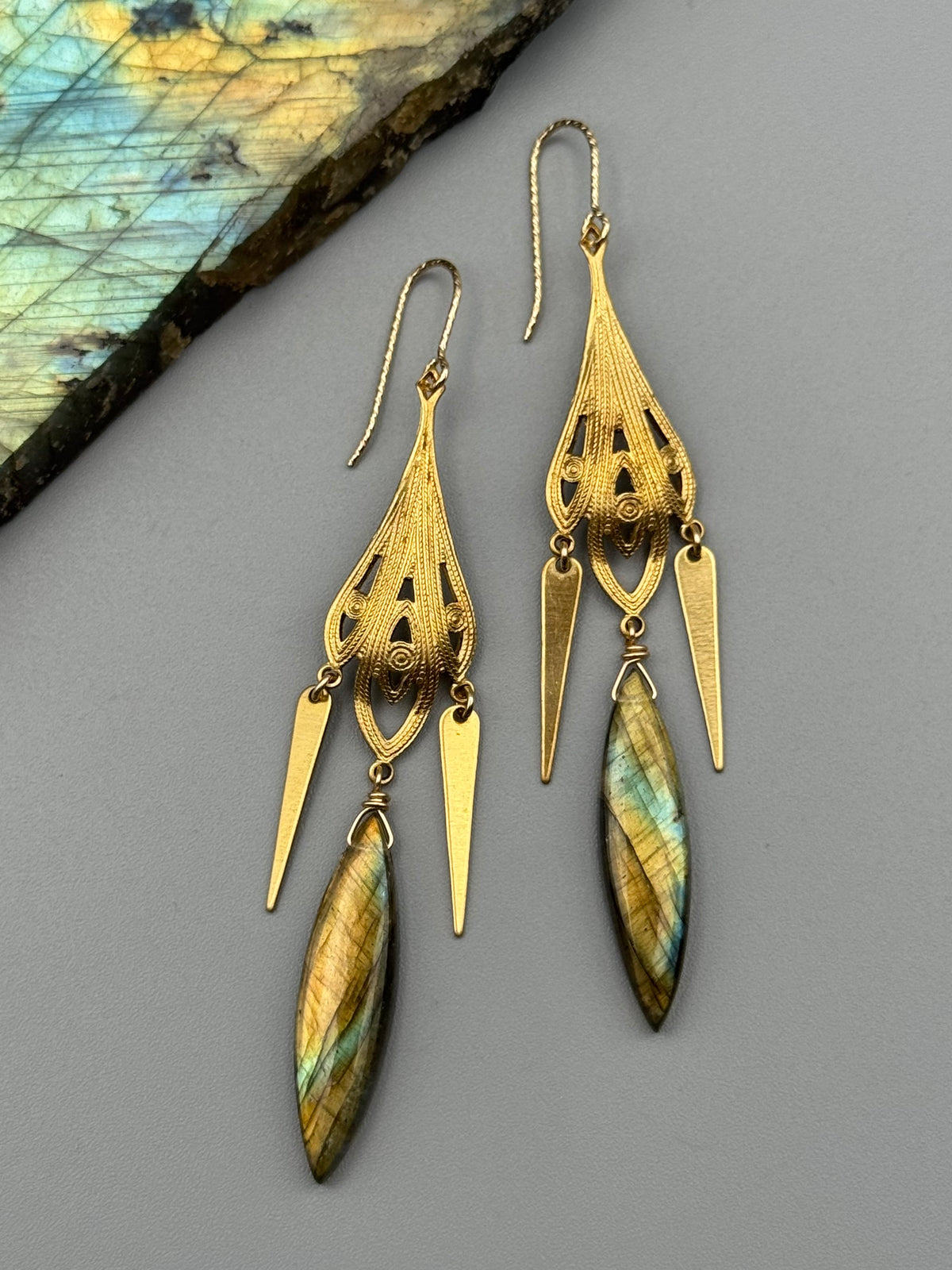•ANTOINETTE• golden labradorite marquise + gold earrings