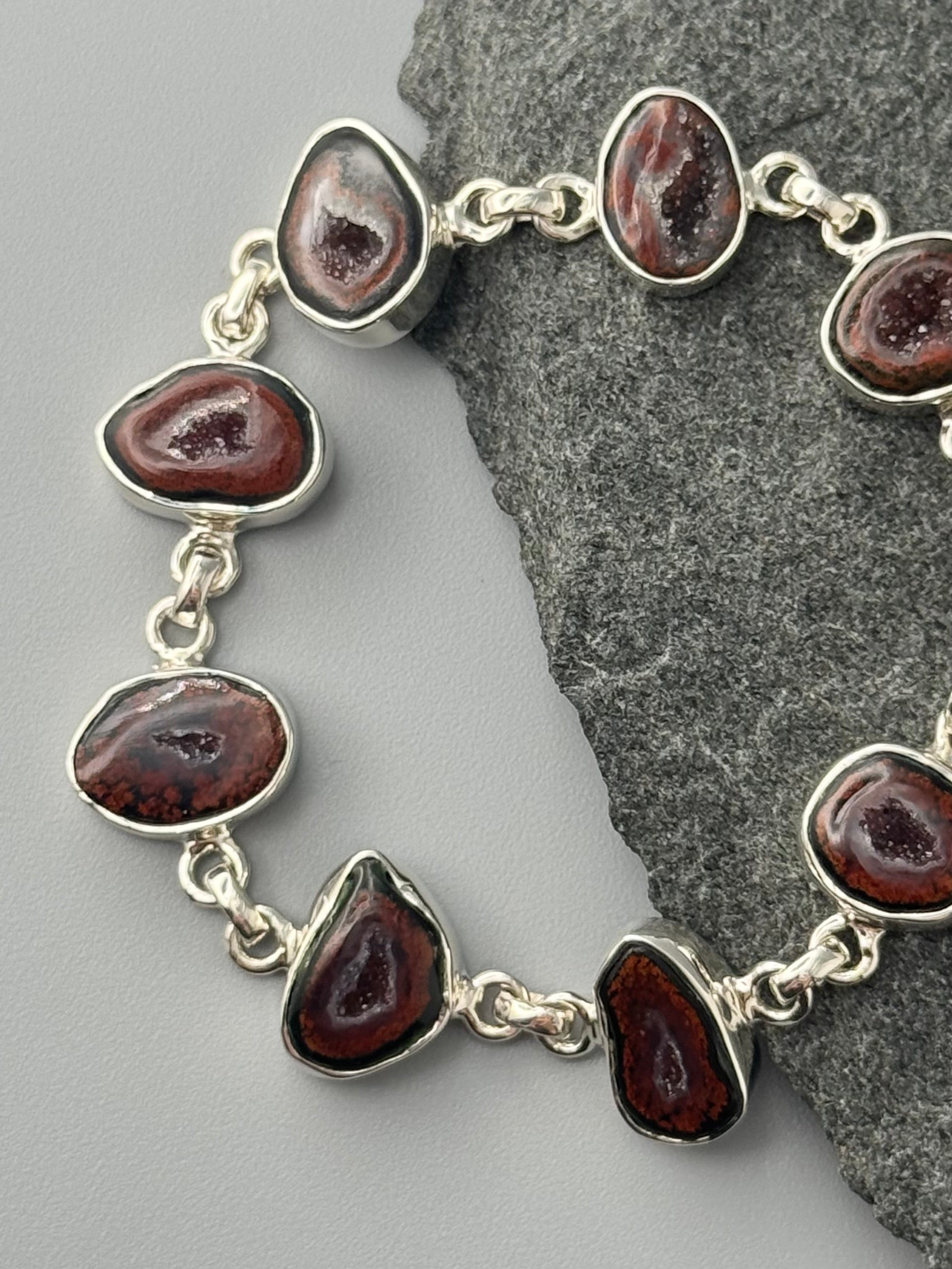 •COCONUT DRUZY• linked silver bracelet (6.5" - 7.75")