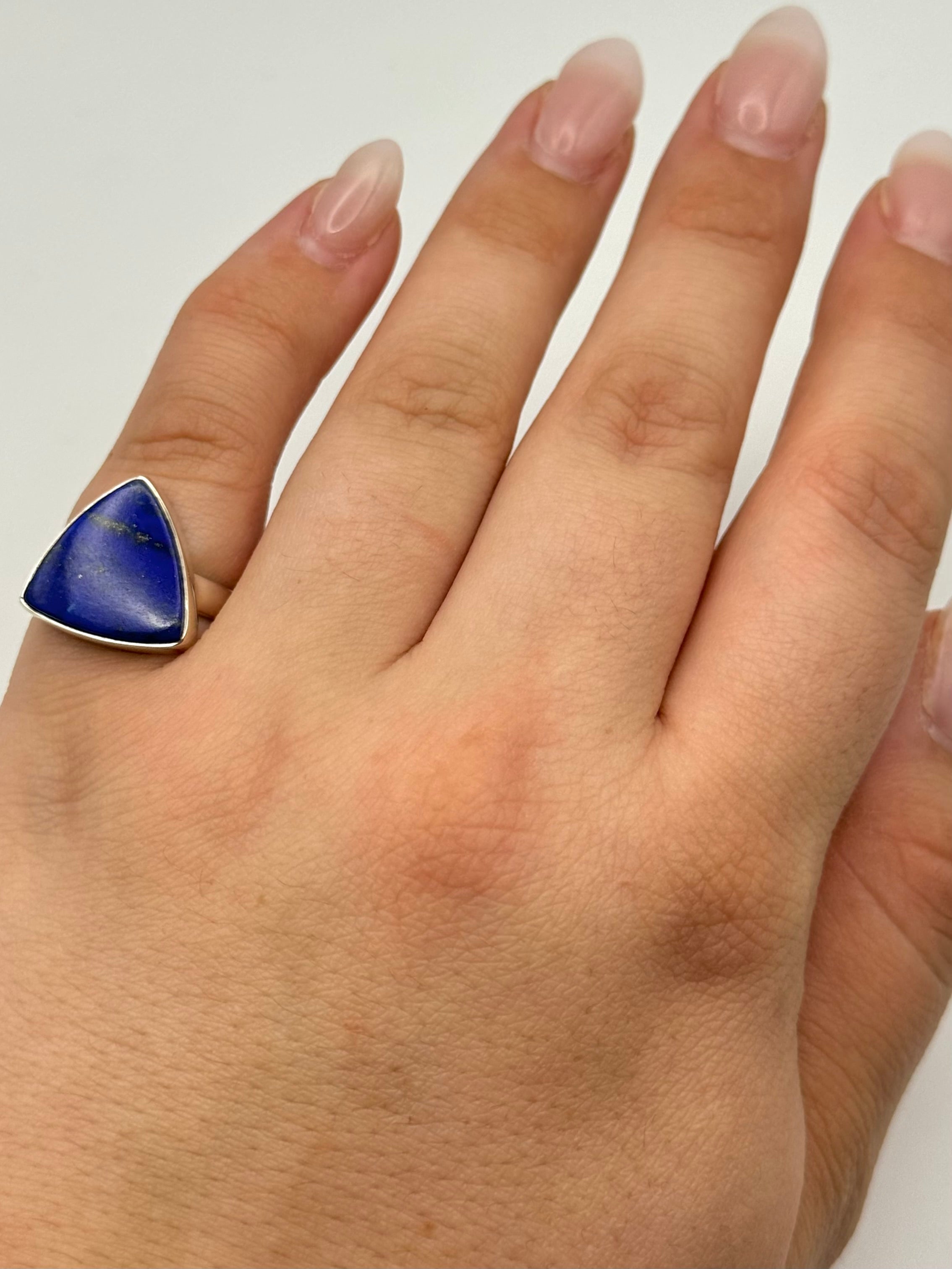 •LAPIS - LARGE ROUNDED TRIANGLE• silver ring (size 6)