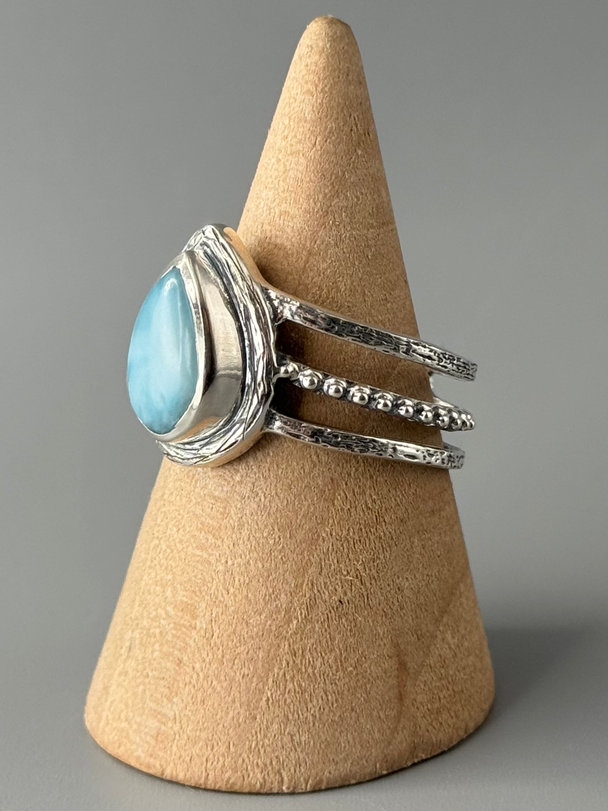 •LARIMAR - GATE• split band silver ring (various sizes)