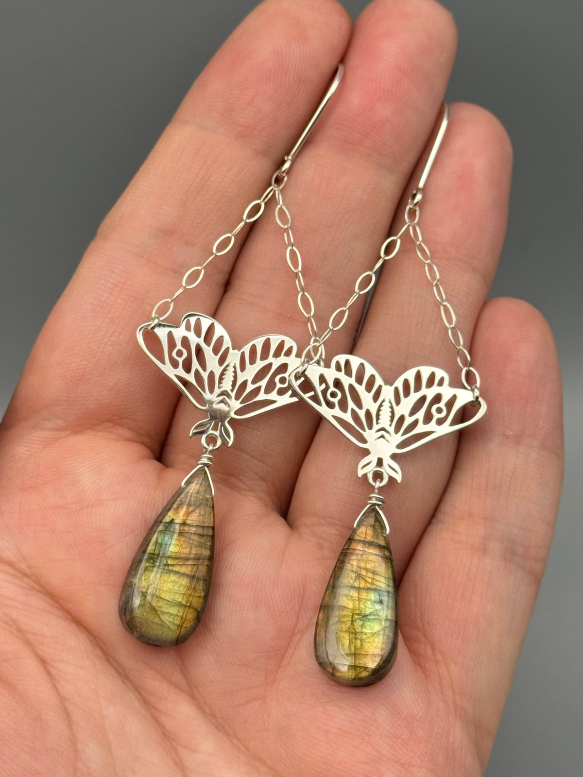 •GUIDE• golden labradorite tear + silver earrings
