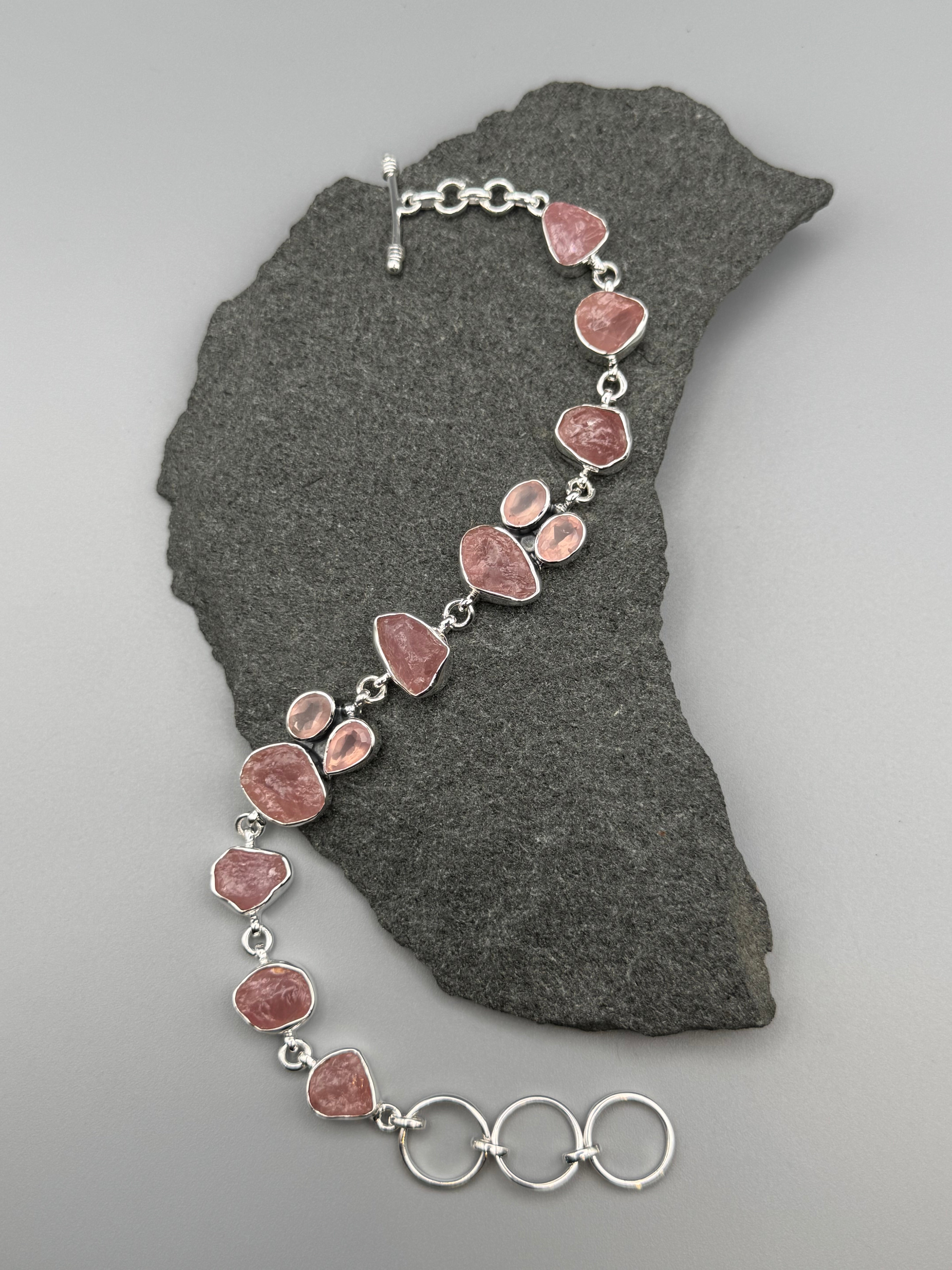 •ROSE QUARTZ - CLUSTER• linked silver bracelet (7.5" - 8.5")