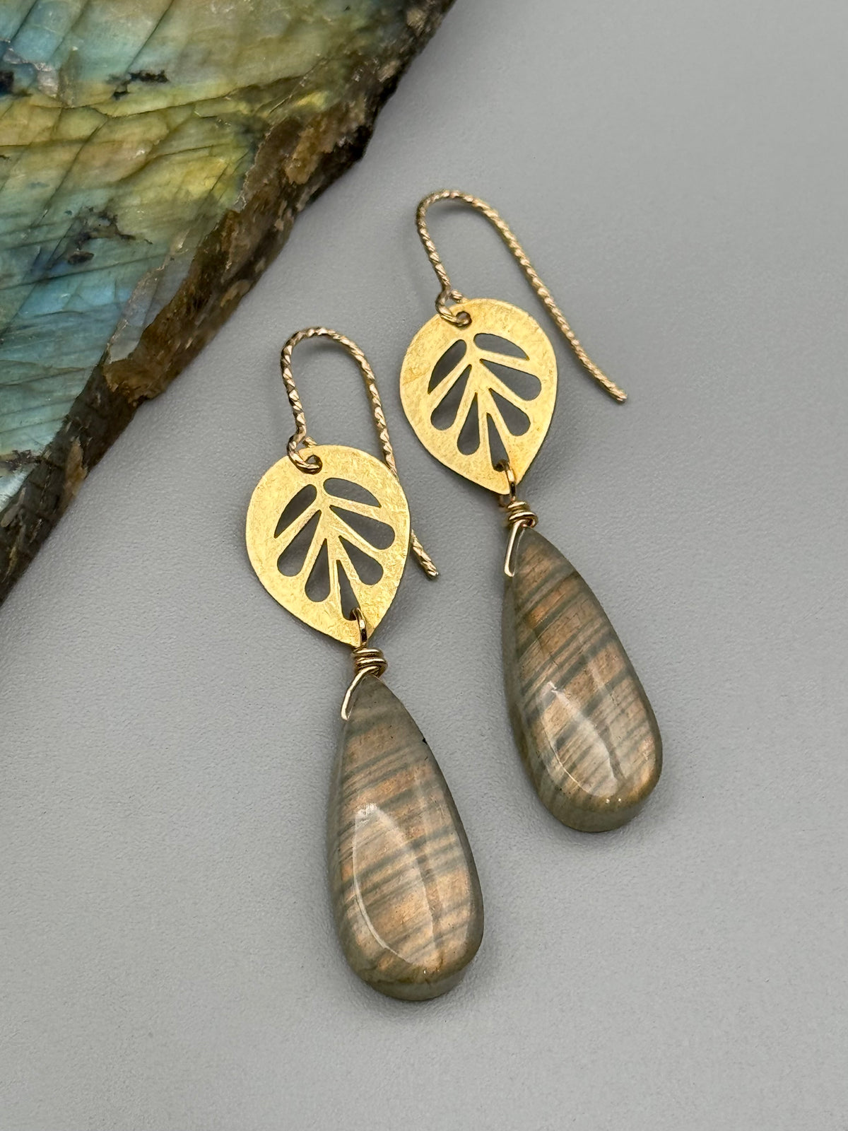 •ALOE• golden labradorite tear + gold earrings