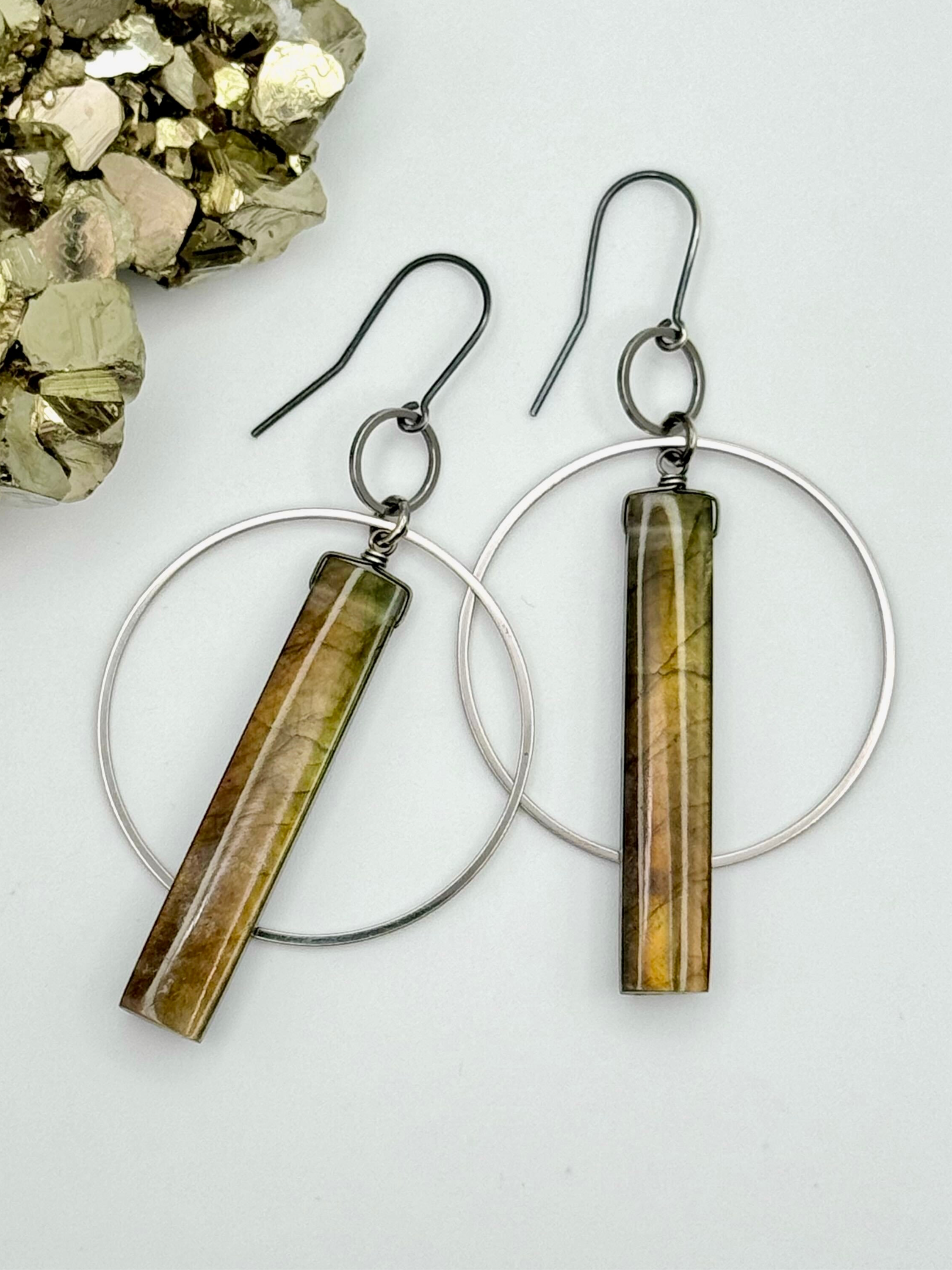 •EQUA-ORBIT• labradorite + silver dangle earrings