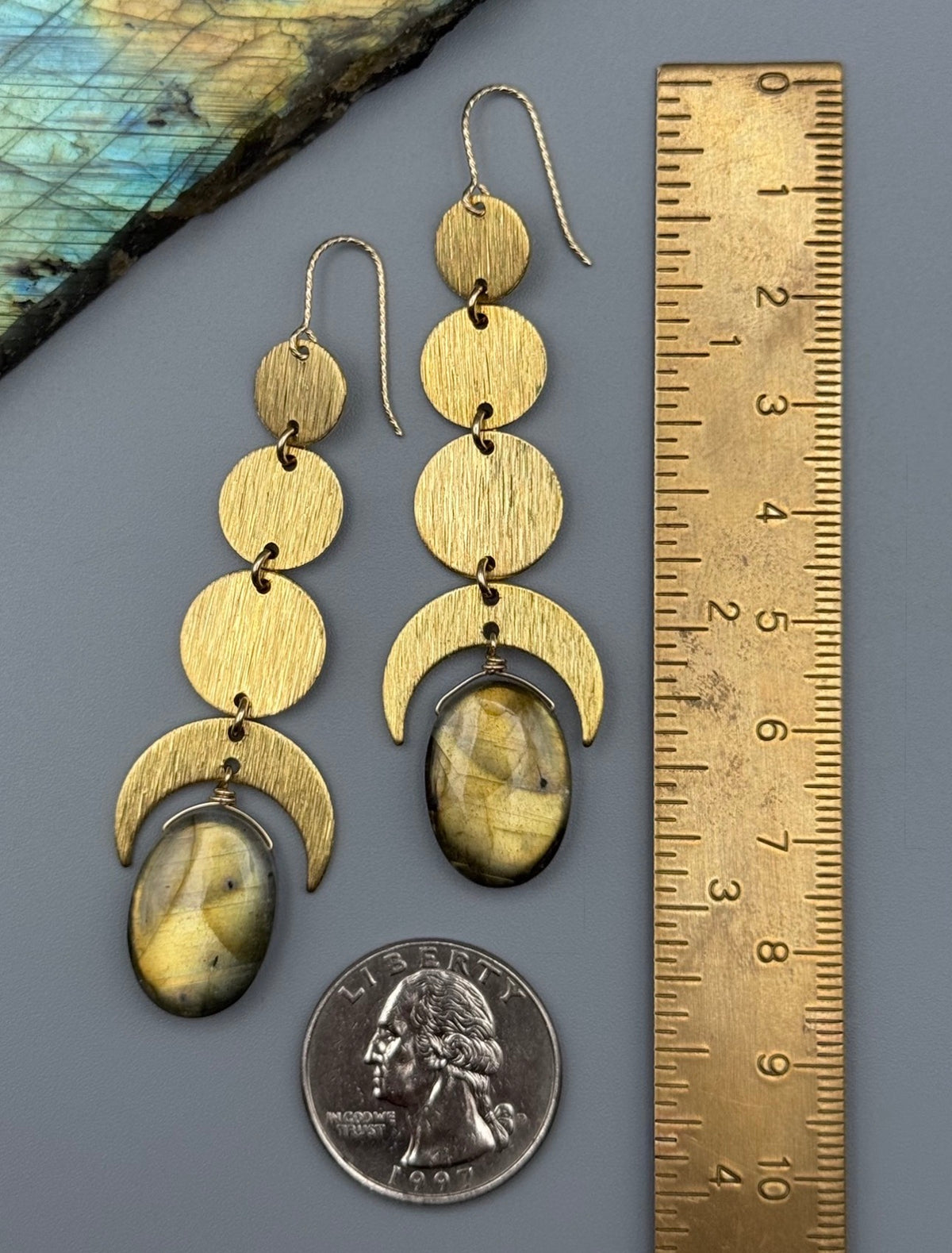 •NYX - MOONSTACK• golden labradorite oval + gold earrings