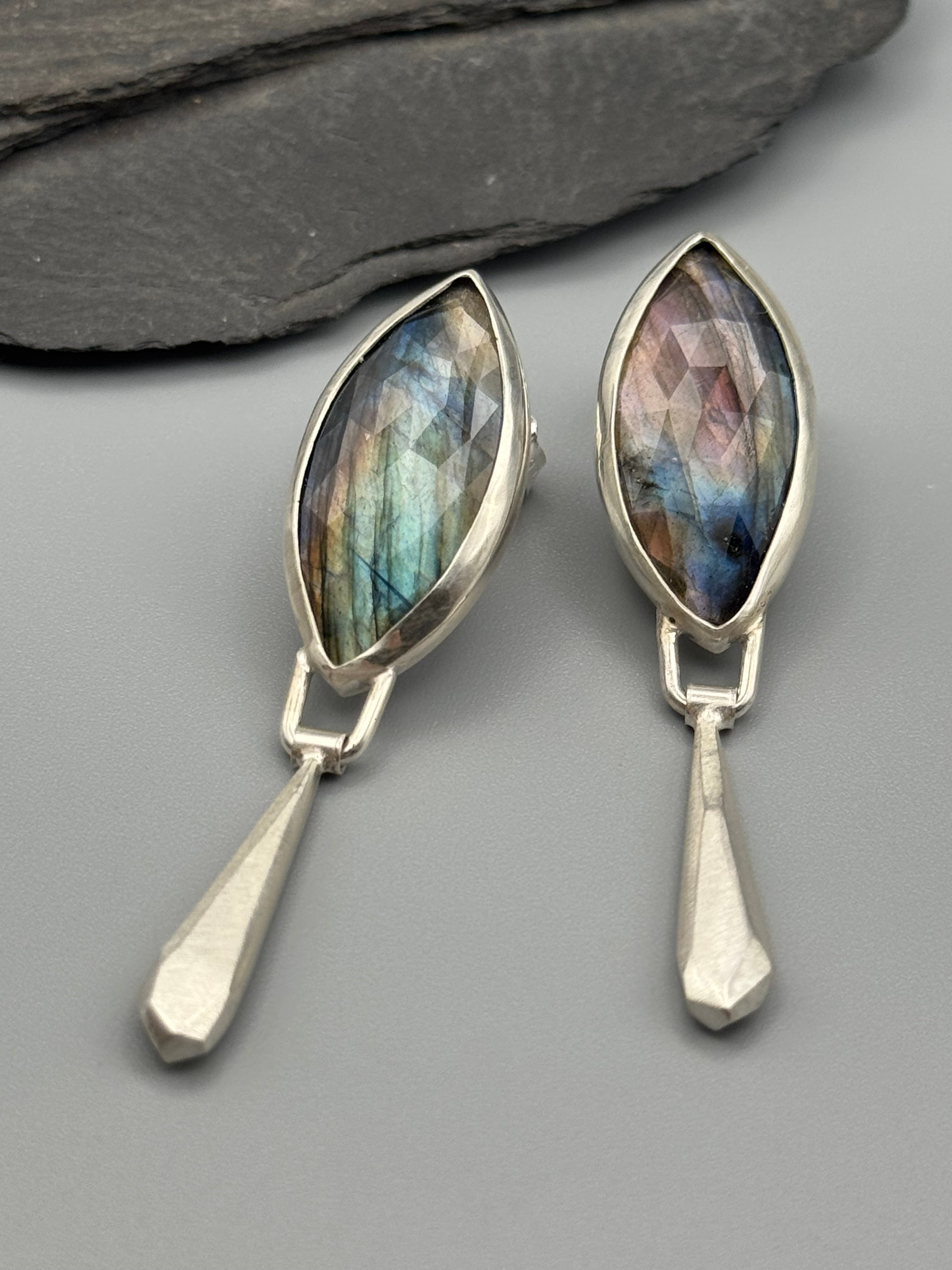 •DAGGER DROP• labradorite + silver post earrings