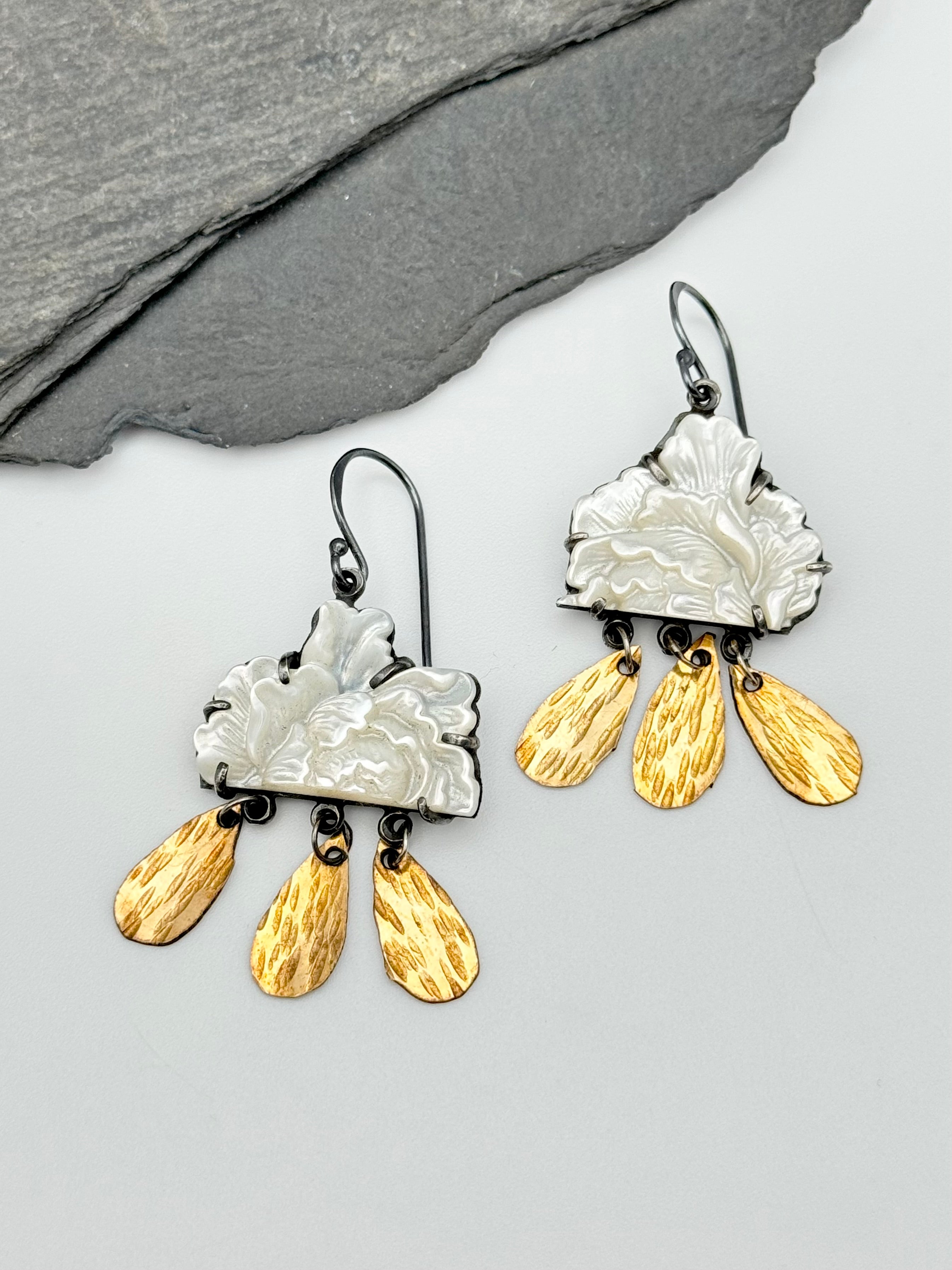 •FLEUR DE PLUIE• carved mother of pearl + mixed metal dangle earrings