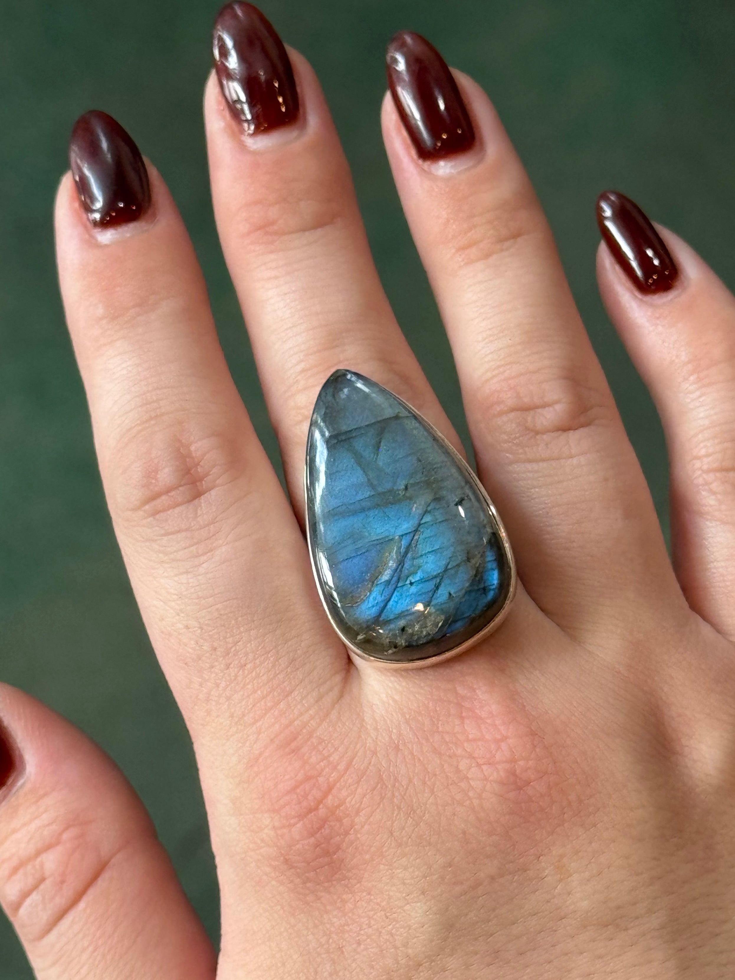 •LABRADORITE - TEAR• split band silver ring (size 9)